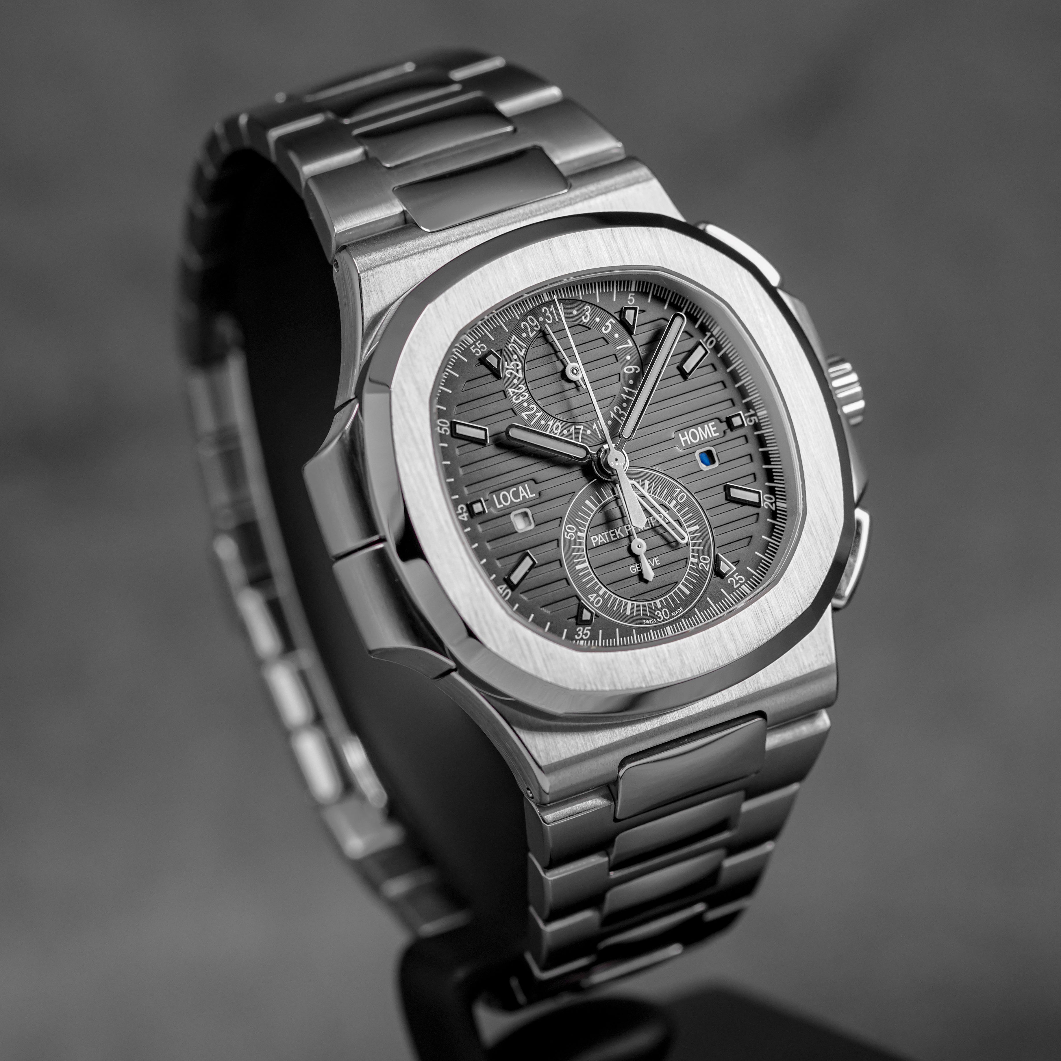 Harga Patek Philippe Nautilus 5990/1A