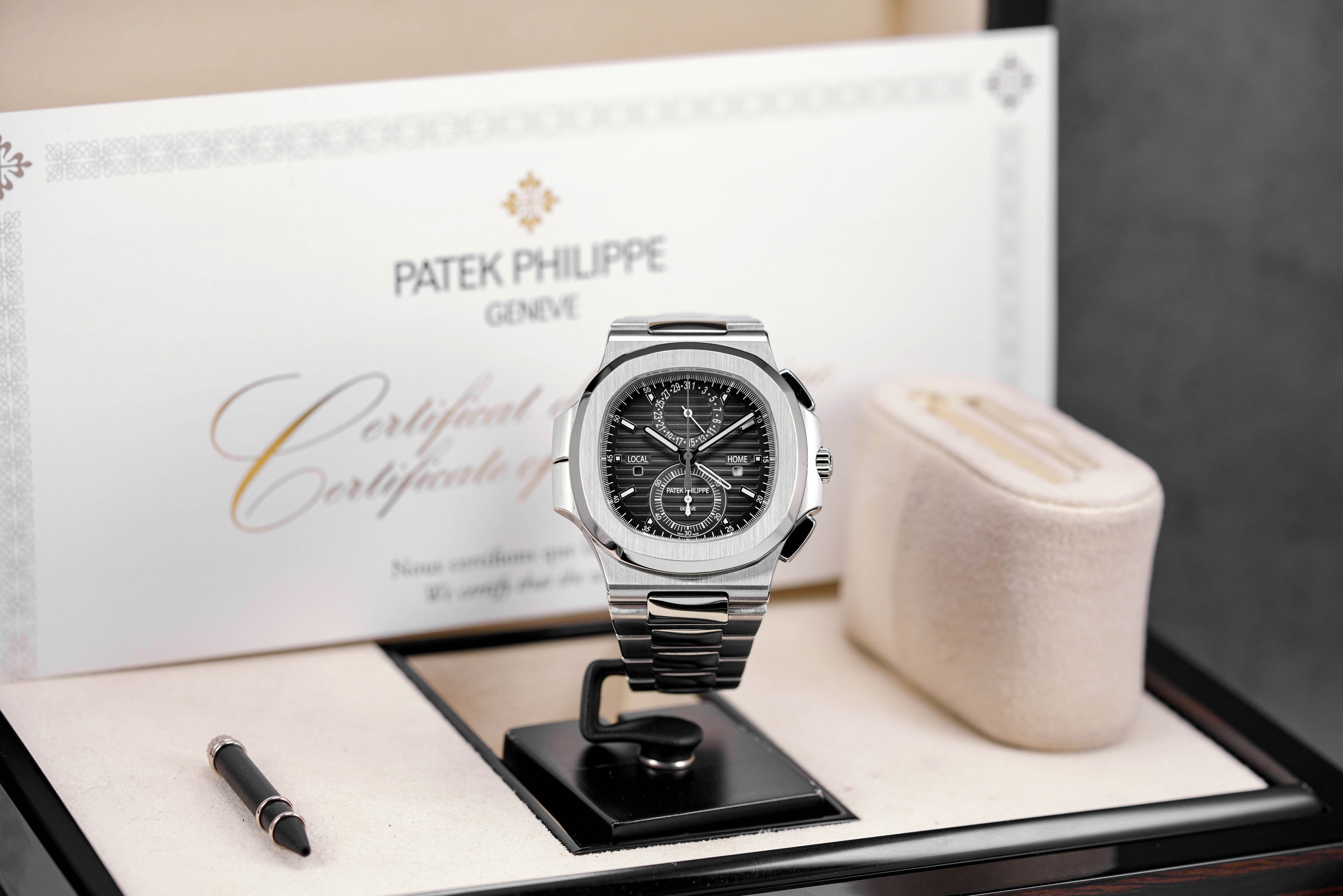 Harga Patek Philippe Nautilus 5990/1A