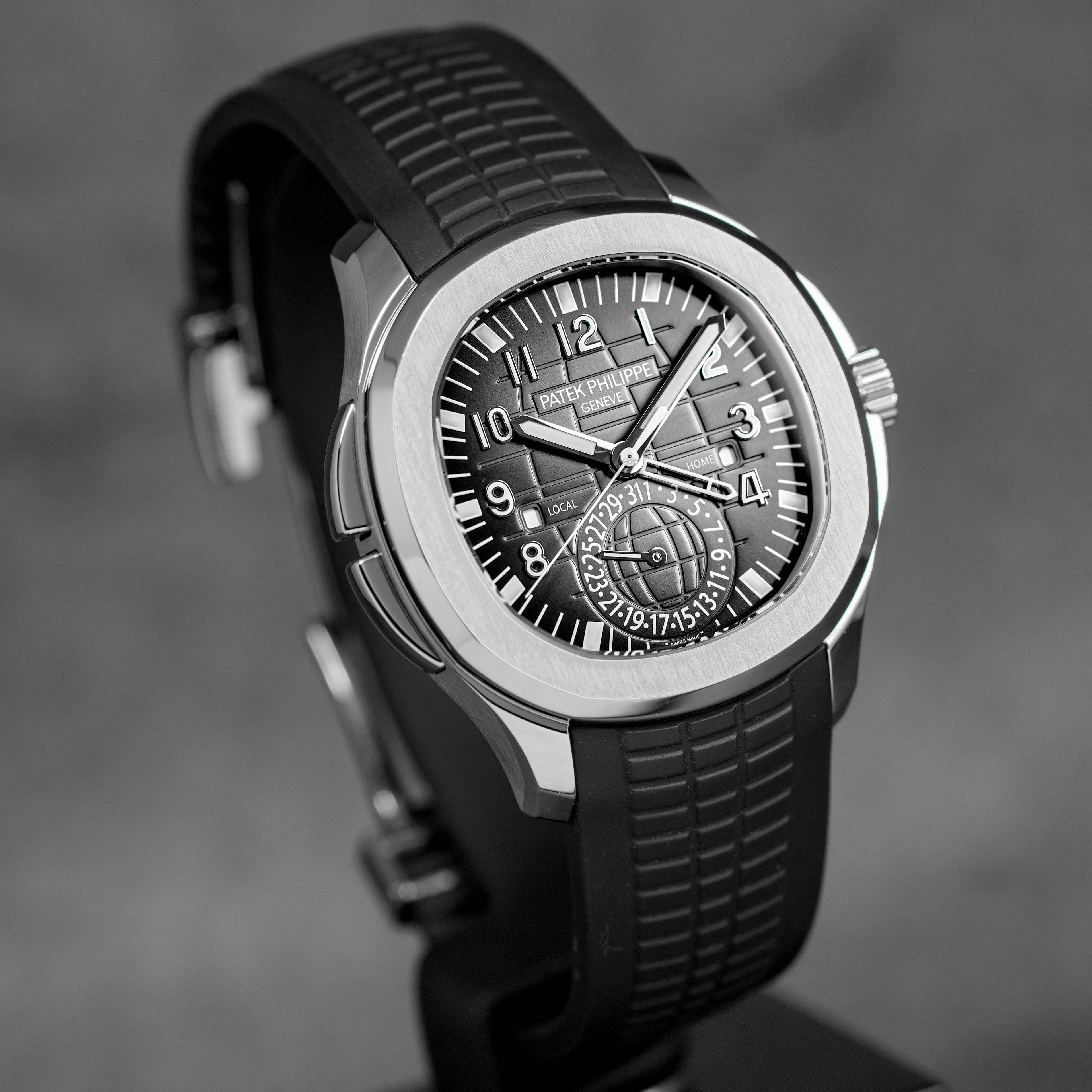 Patek Philippe Aquanaut 5164A-001