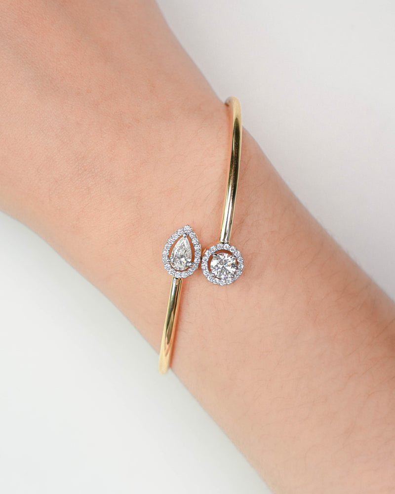 Pear and Round Halo Bracelet