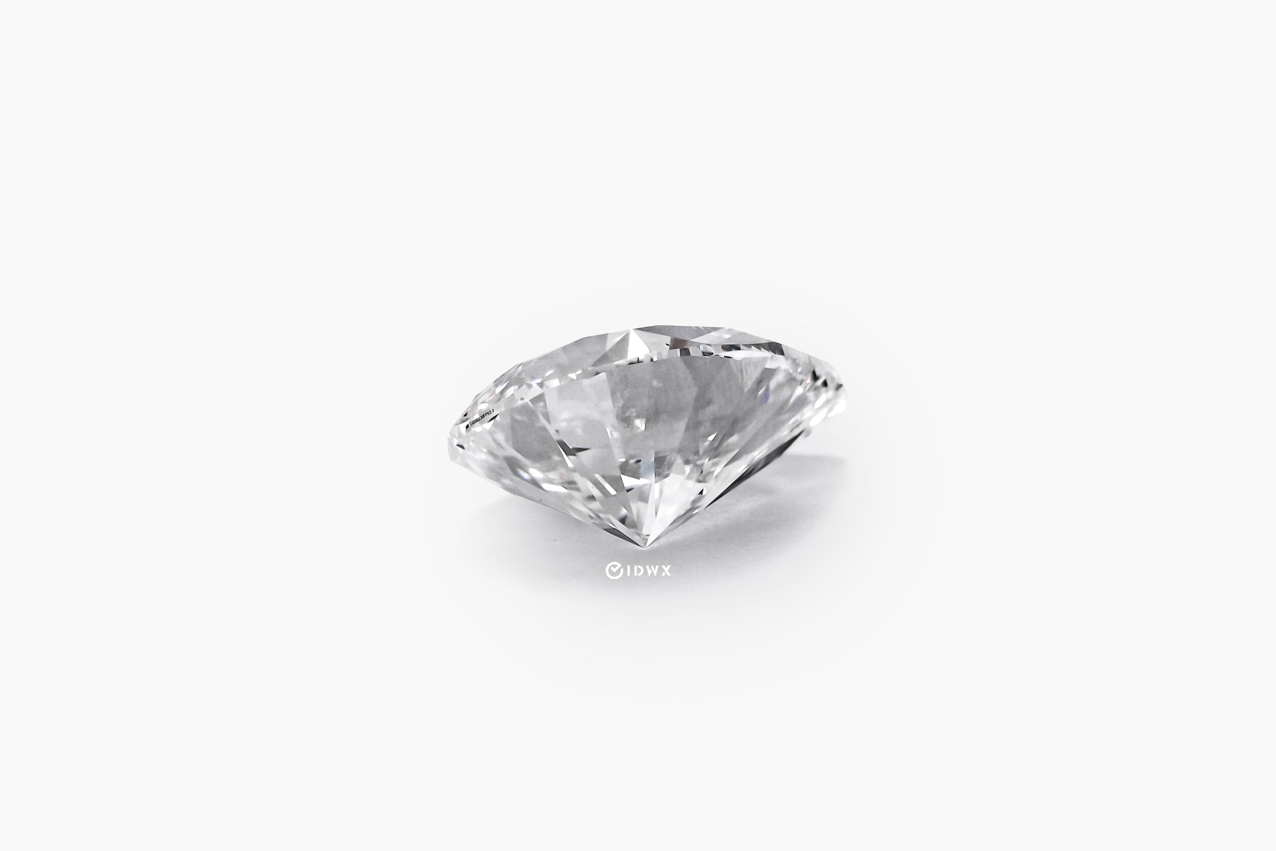 LAB GROWN DIAMOND BY IGI - PS 5CT / E-VS1