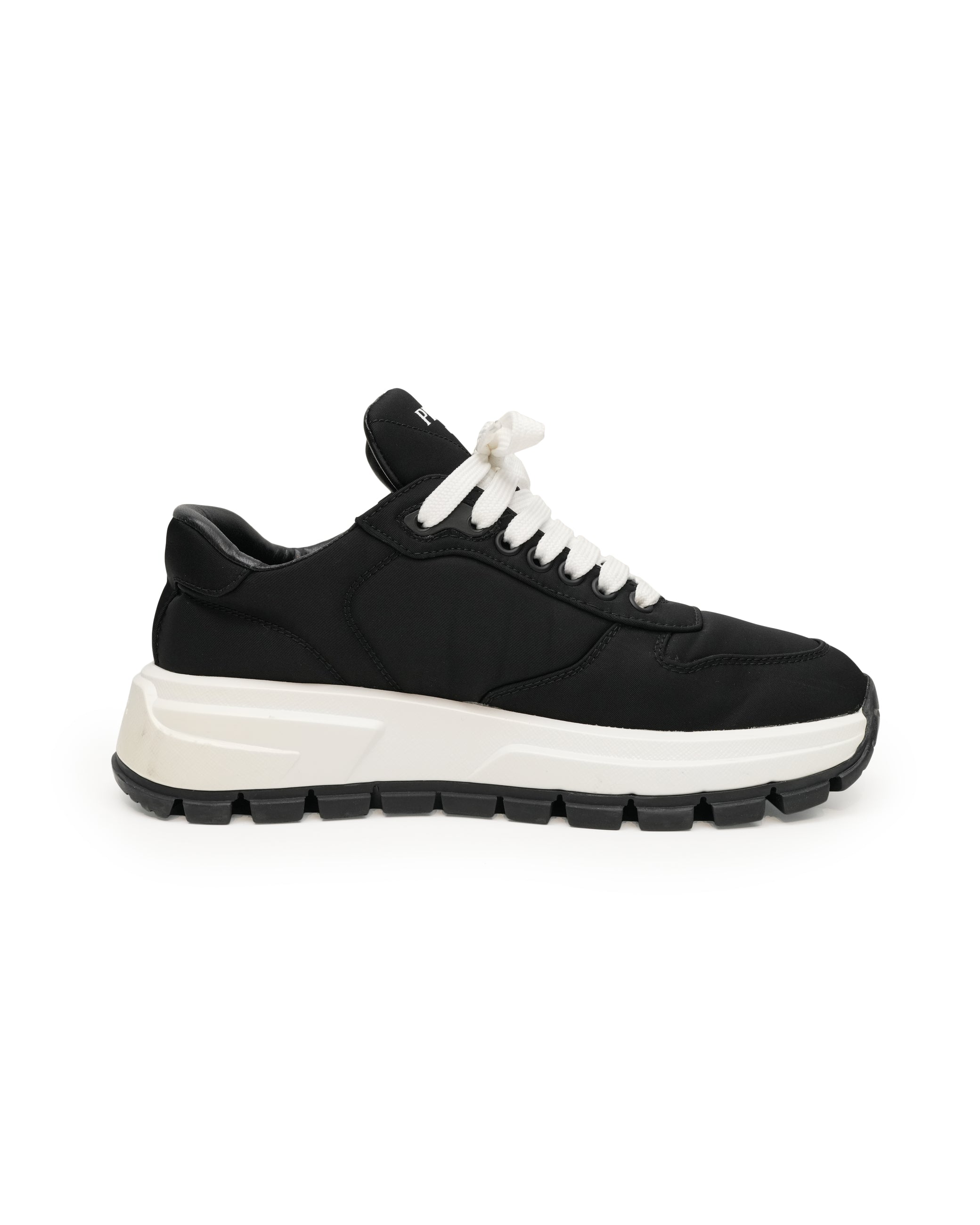 PRADA RENYLON LADIES SNEAKERS BLACK SIZE 37 WITH TRIANGLE PRADA RENYLON LADIES SNEAKERS BLACK SIZE 37 WITH TRIANGLE