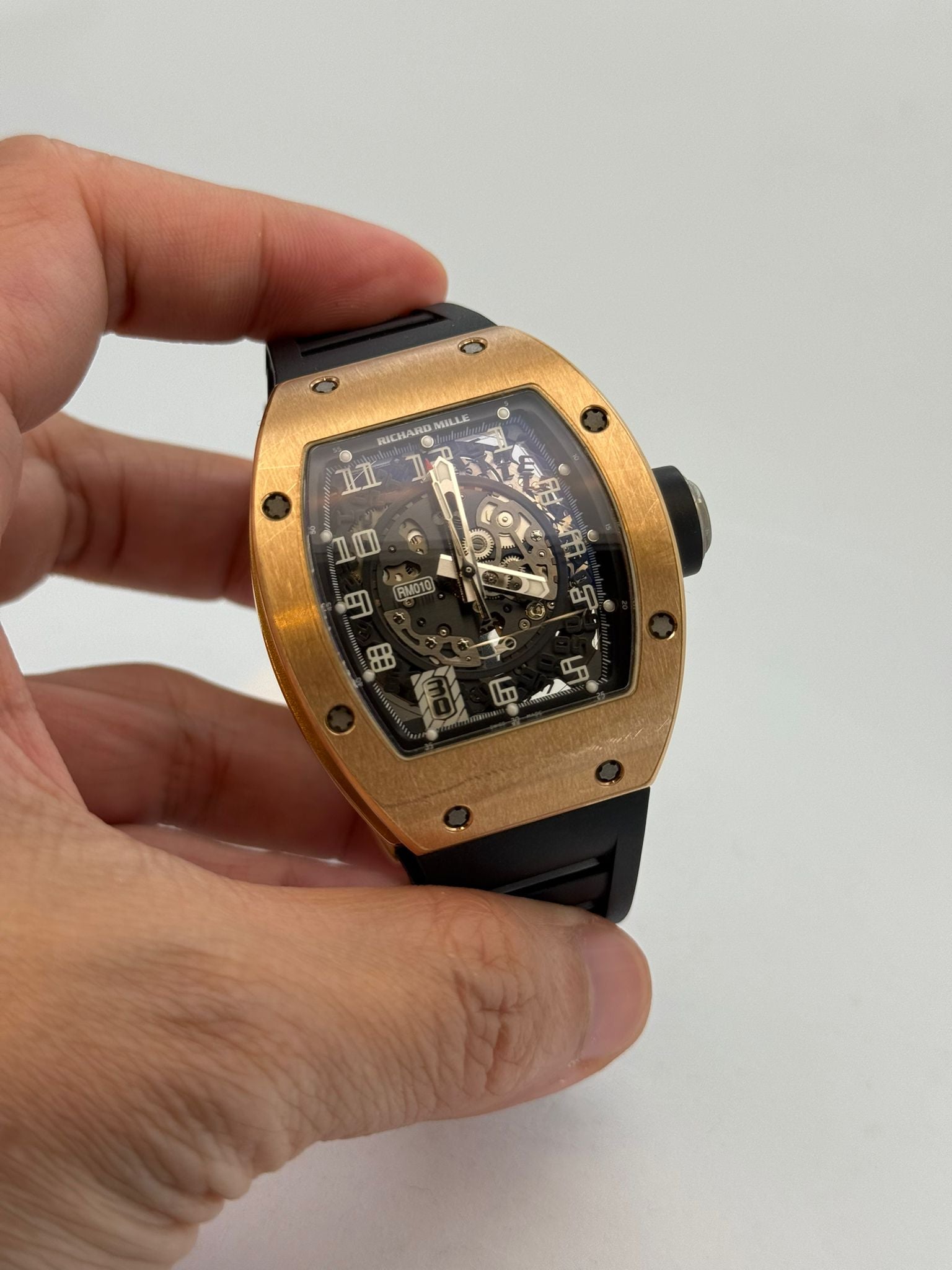 RM 010 ROSEGOLD BLACK RUBBER STRAP (2012)