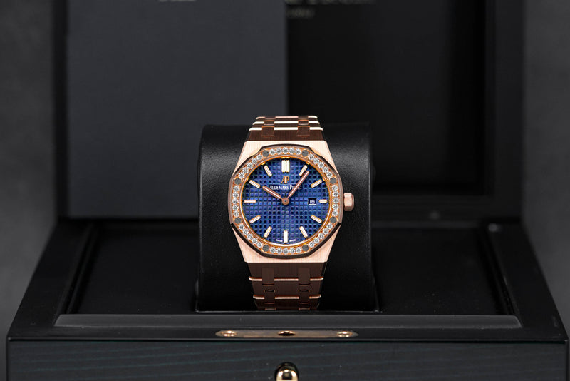 ROYAL OAK 33MM ROSEGOLD BLUE DIAL DIAMOND BEZEL (2022)