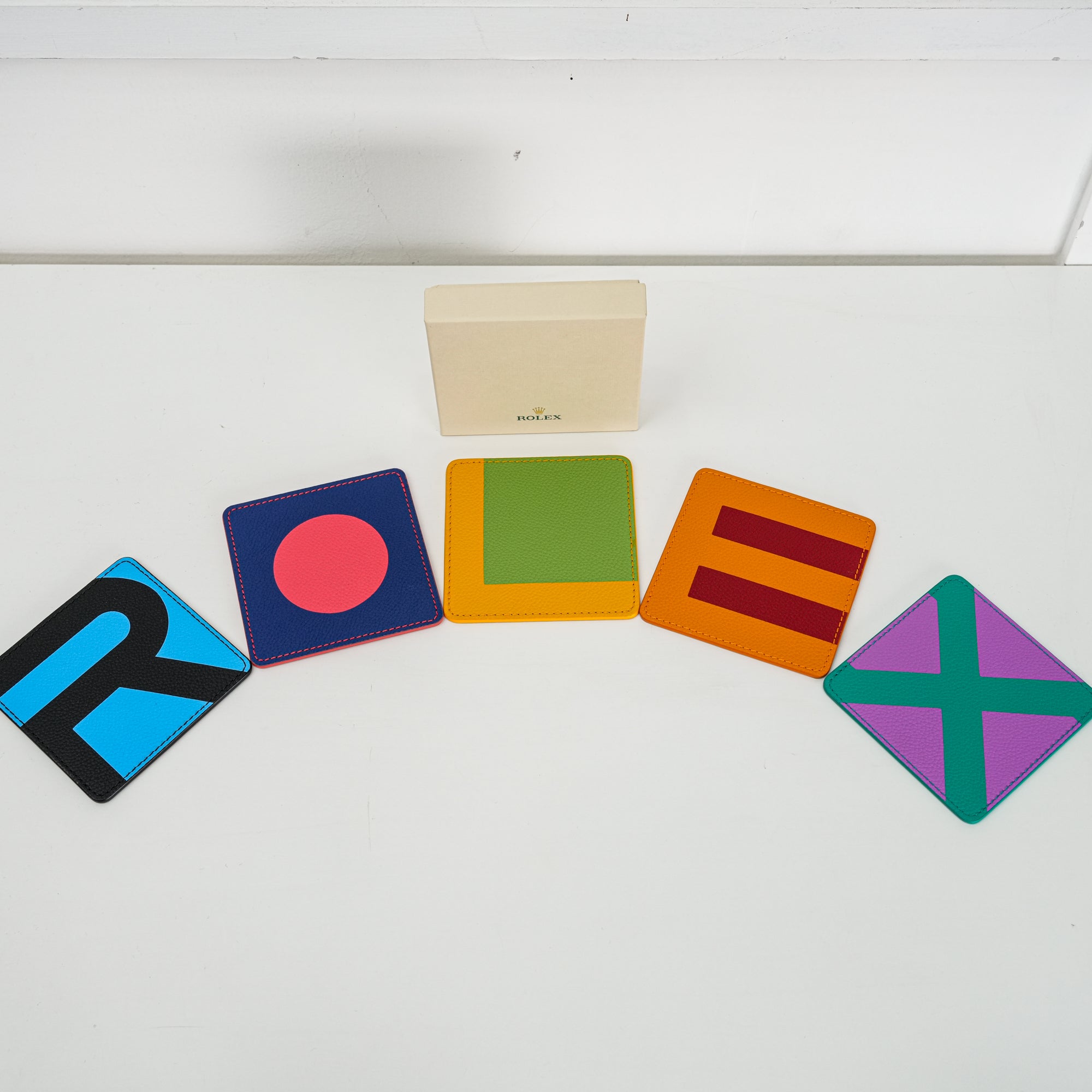 COASTER JOYFUL COLORS