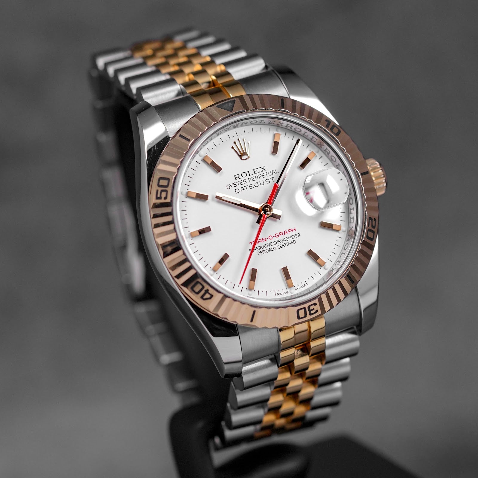 DATEJUST 36MM TWOTONE ROSEGOLD TURN-O-GRAPH WHITE DIAL (AFTERMARKET BRACELET) (2006)