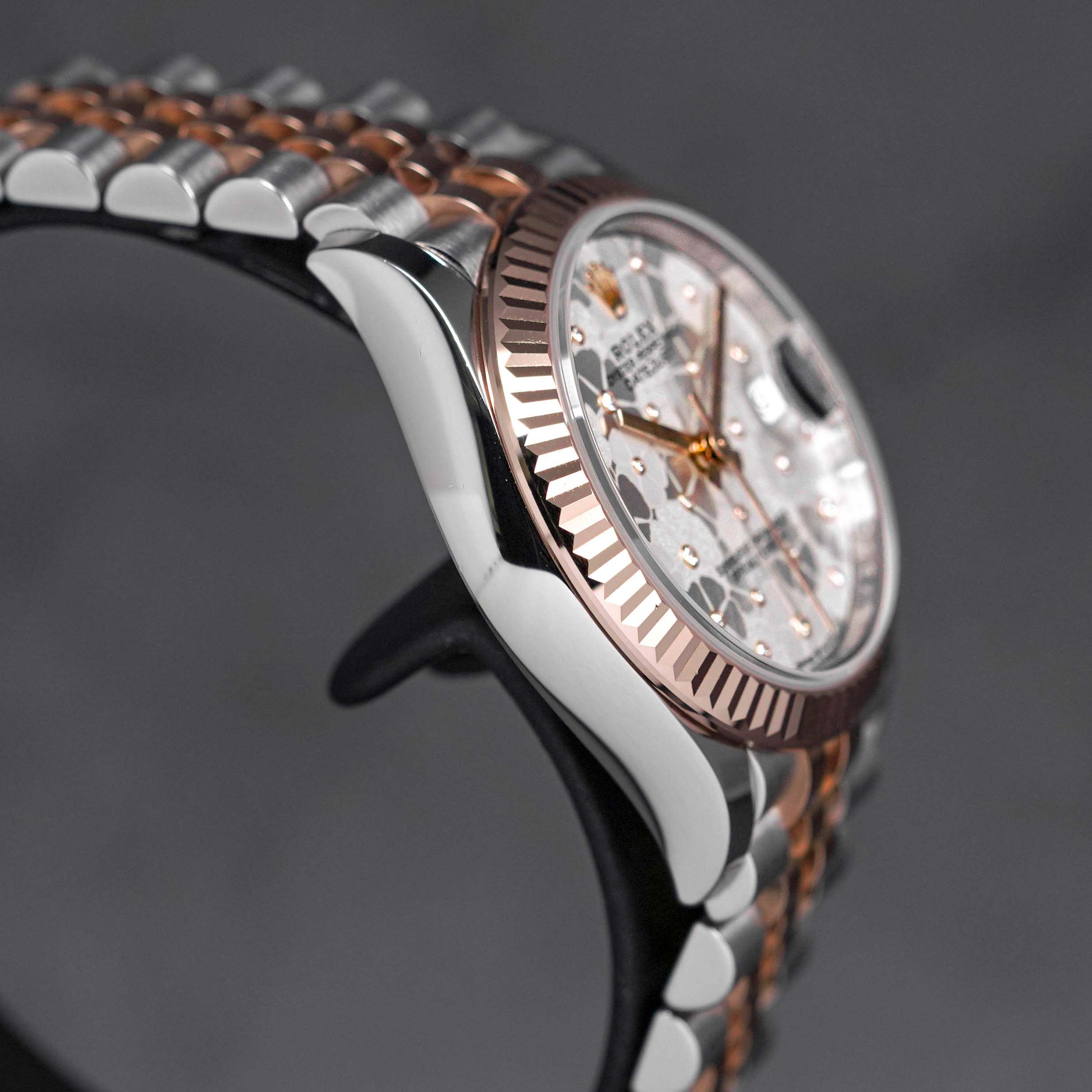 DATEJUST 31MM TWOTONE ROSEGOLD SILVER FLORAL DIAMOND (2022)