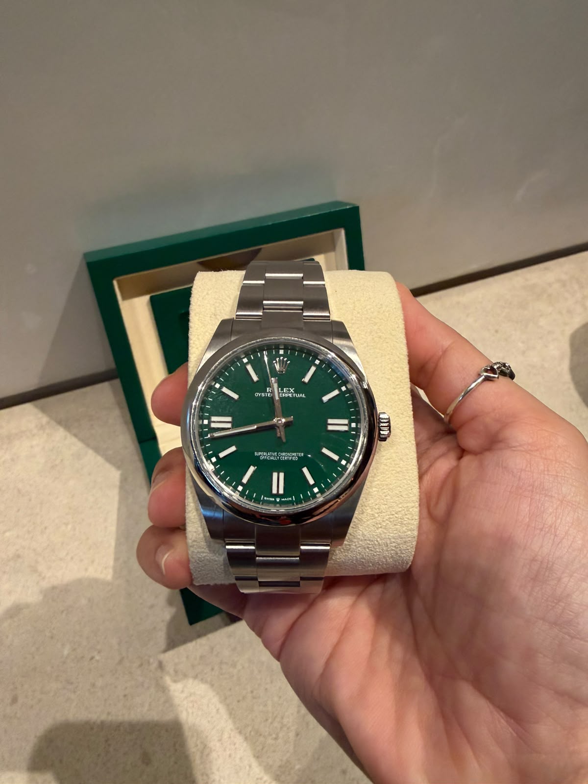 OYSTER PERPETUAL 41MM GREEN DIAL (2022)