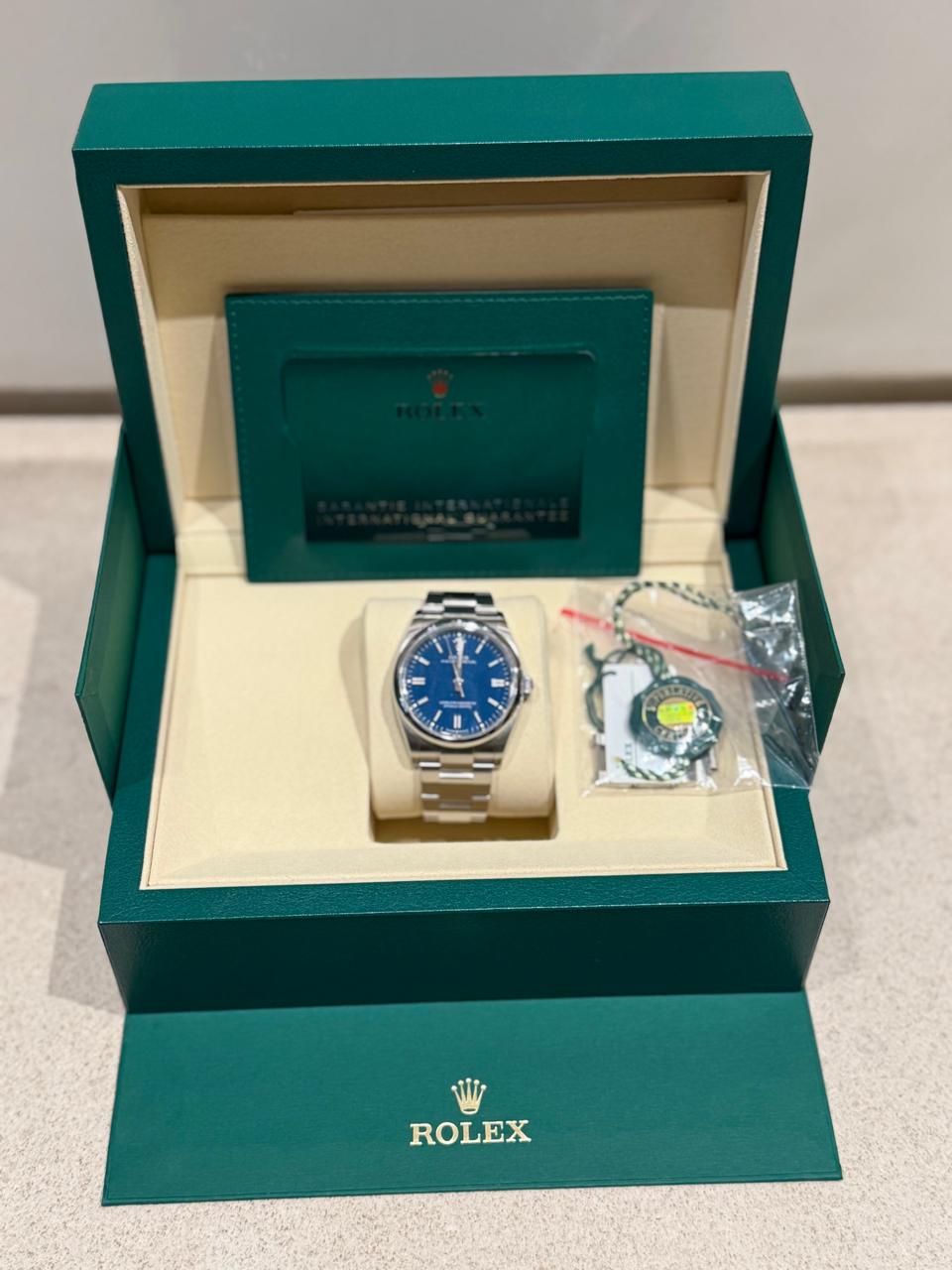 OYSTER PERPETUAL 36MM BLUE DIAL (2025)