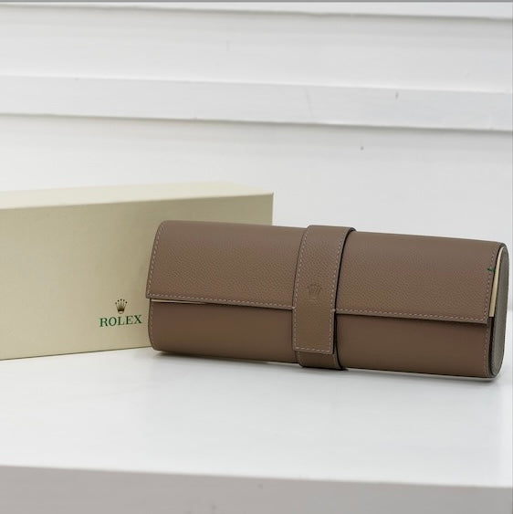 RARE LEATHER WATCH ROLL CASE TAUPE, FOR 3-4 WATCHES
