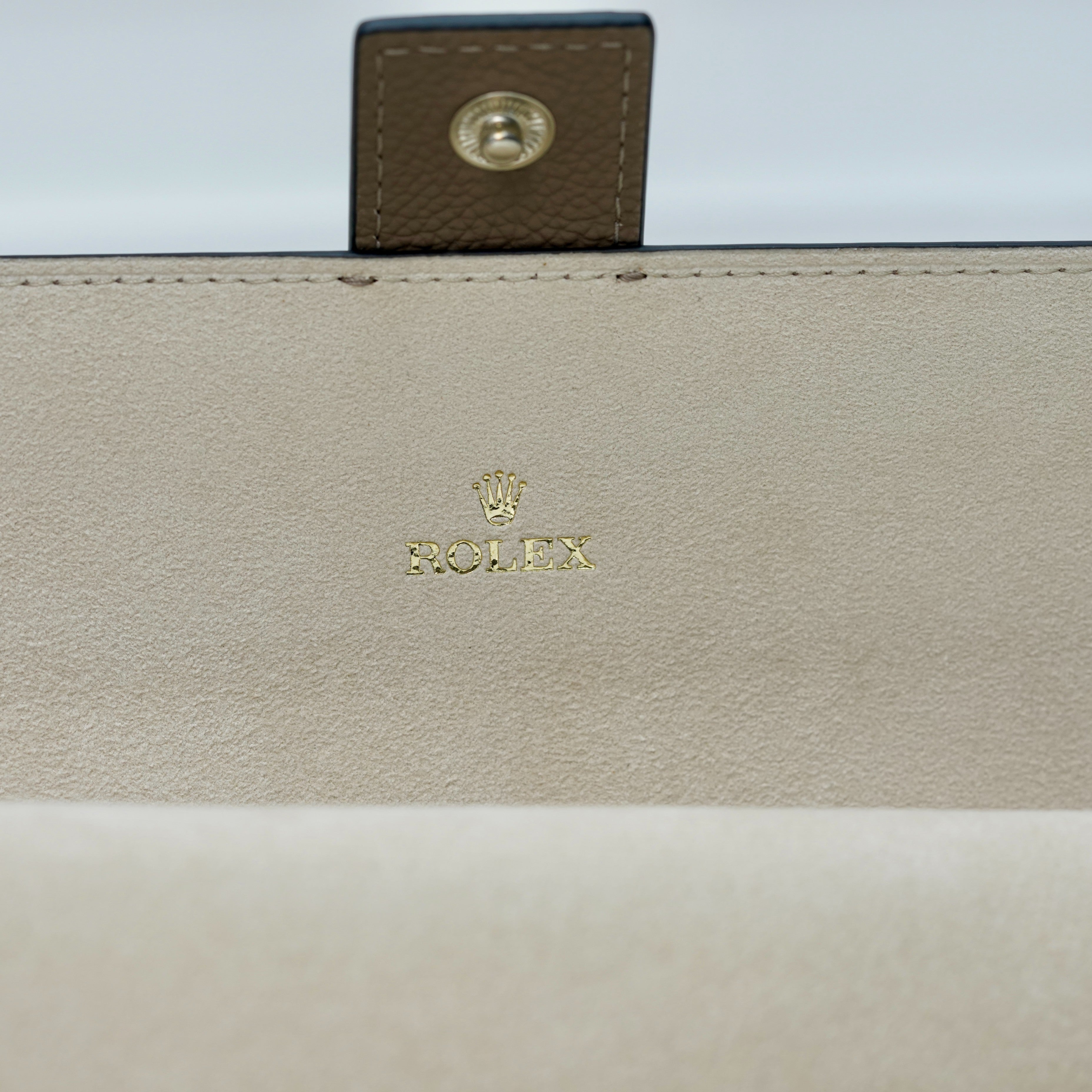 RARE LEATHER WATCH ROLL CASE TAUPE, FOR 3-4 WATCHES
