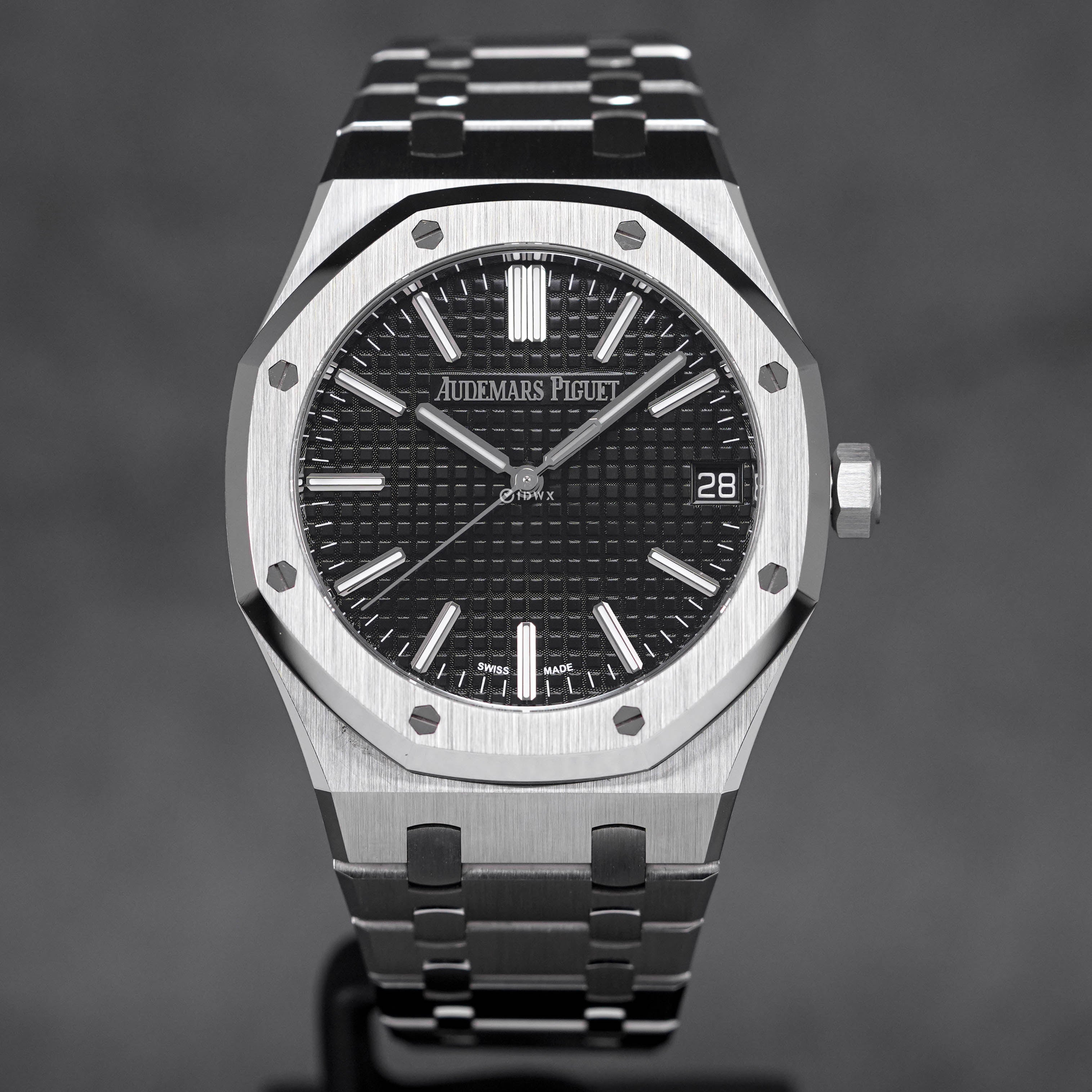 AUDEMARS PIGUET ROYAL OAK 41MM 15510 BLACK DIAL 50TH ANNIVERSARY (2022 ...