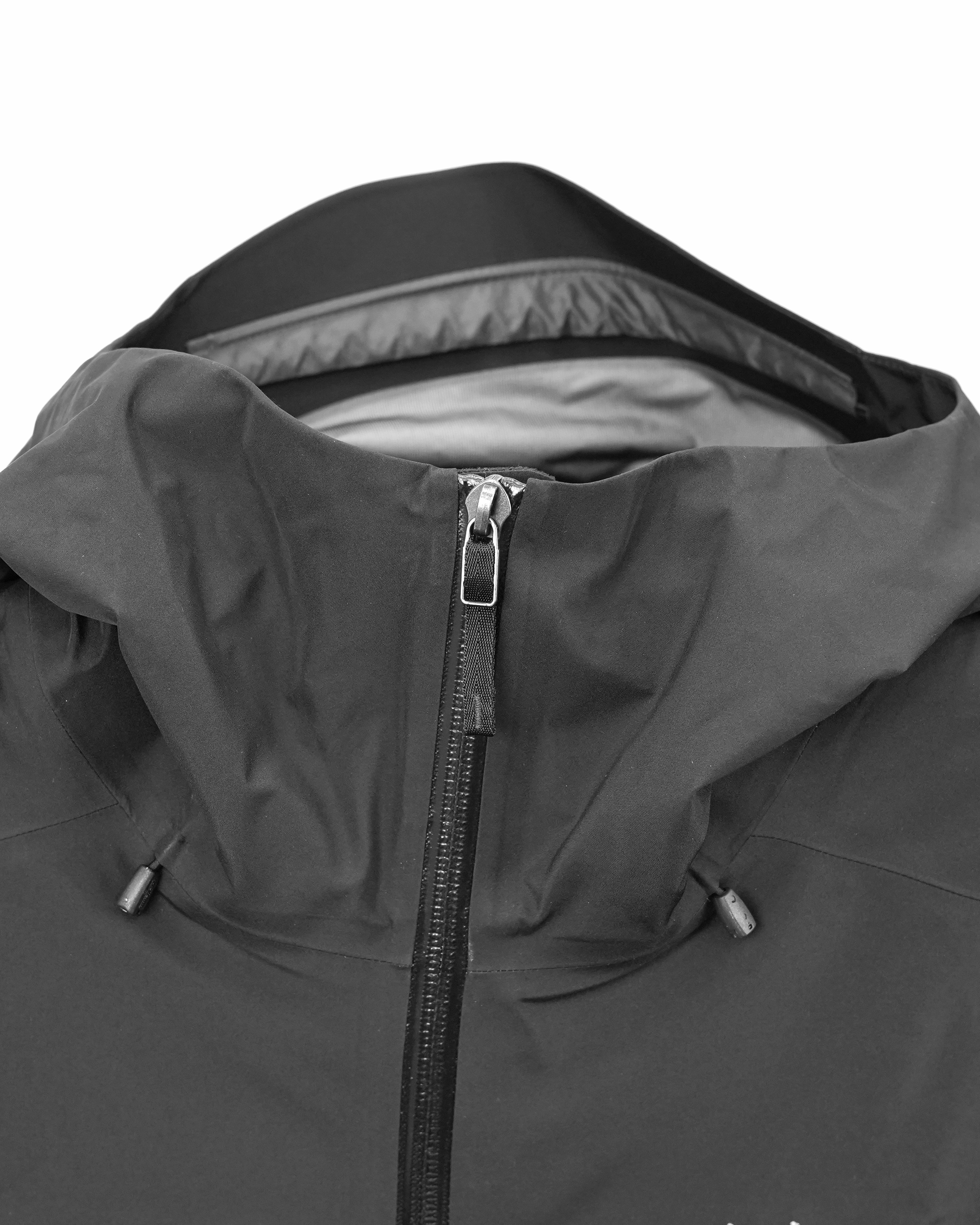 NYLON BETA LT JACKET SIZE M BLACK