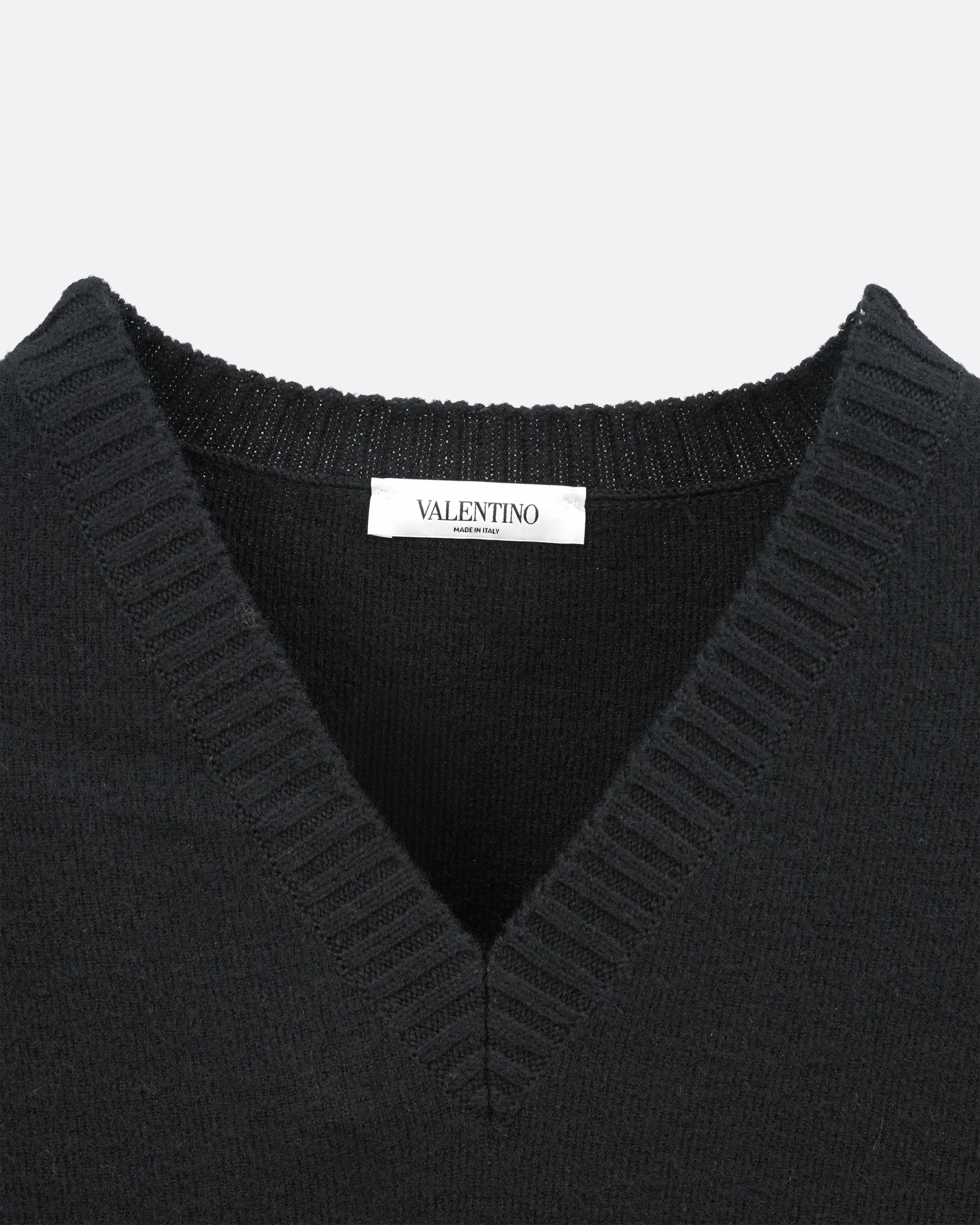 SWEATER BLACK SIZE XS FIT TO L