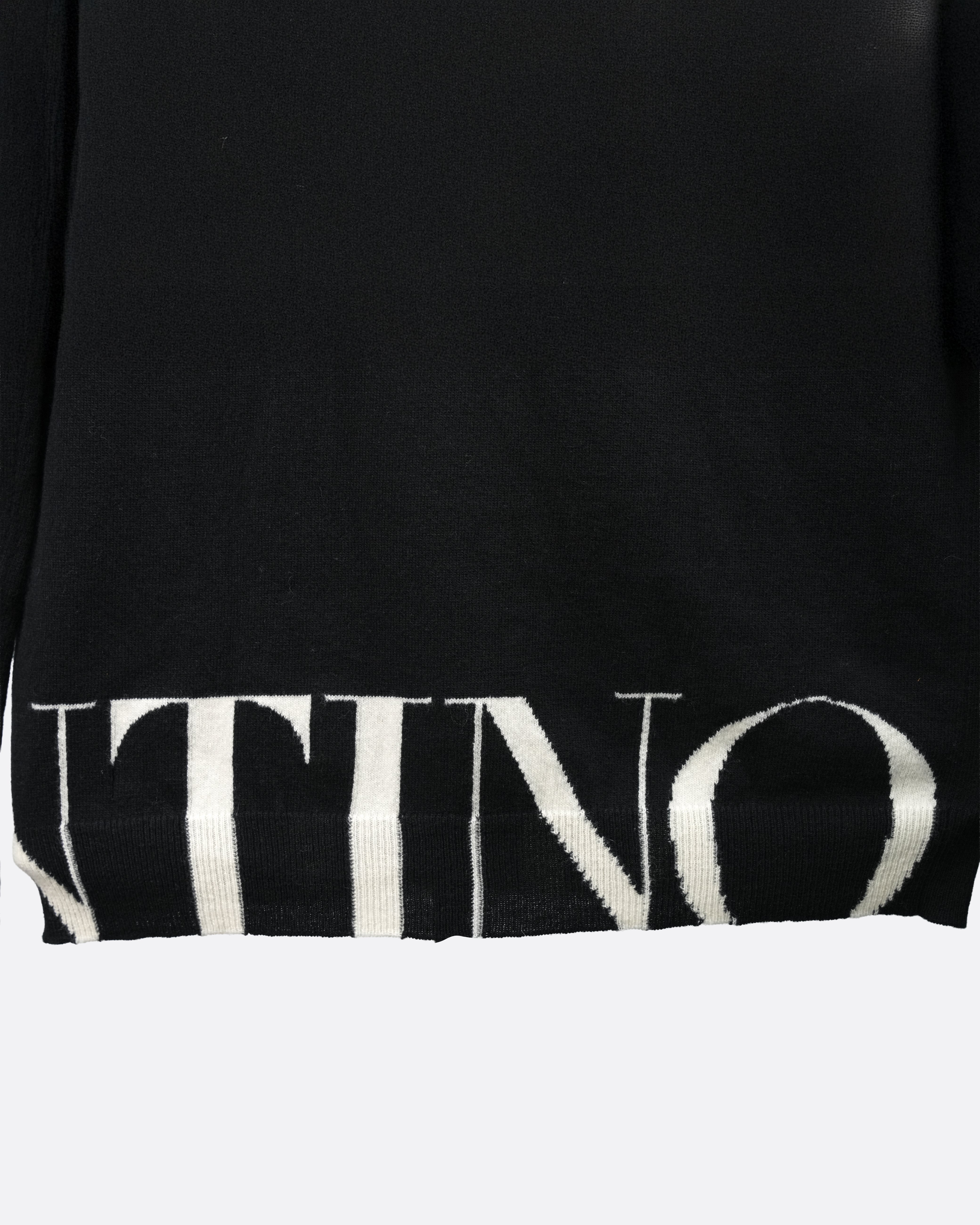 SWEATER LOGO BLACK SIZE M