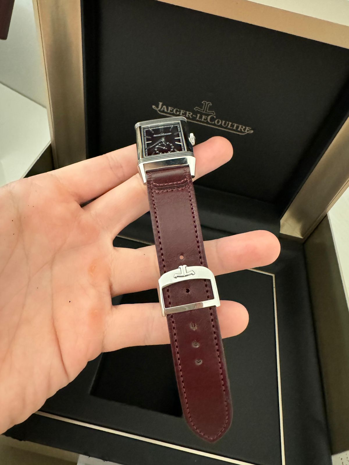 REVERSO TRIBUTE MONOFACE L SMALL SECONDS BURGUNDY (2020)