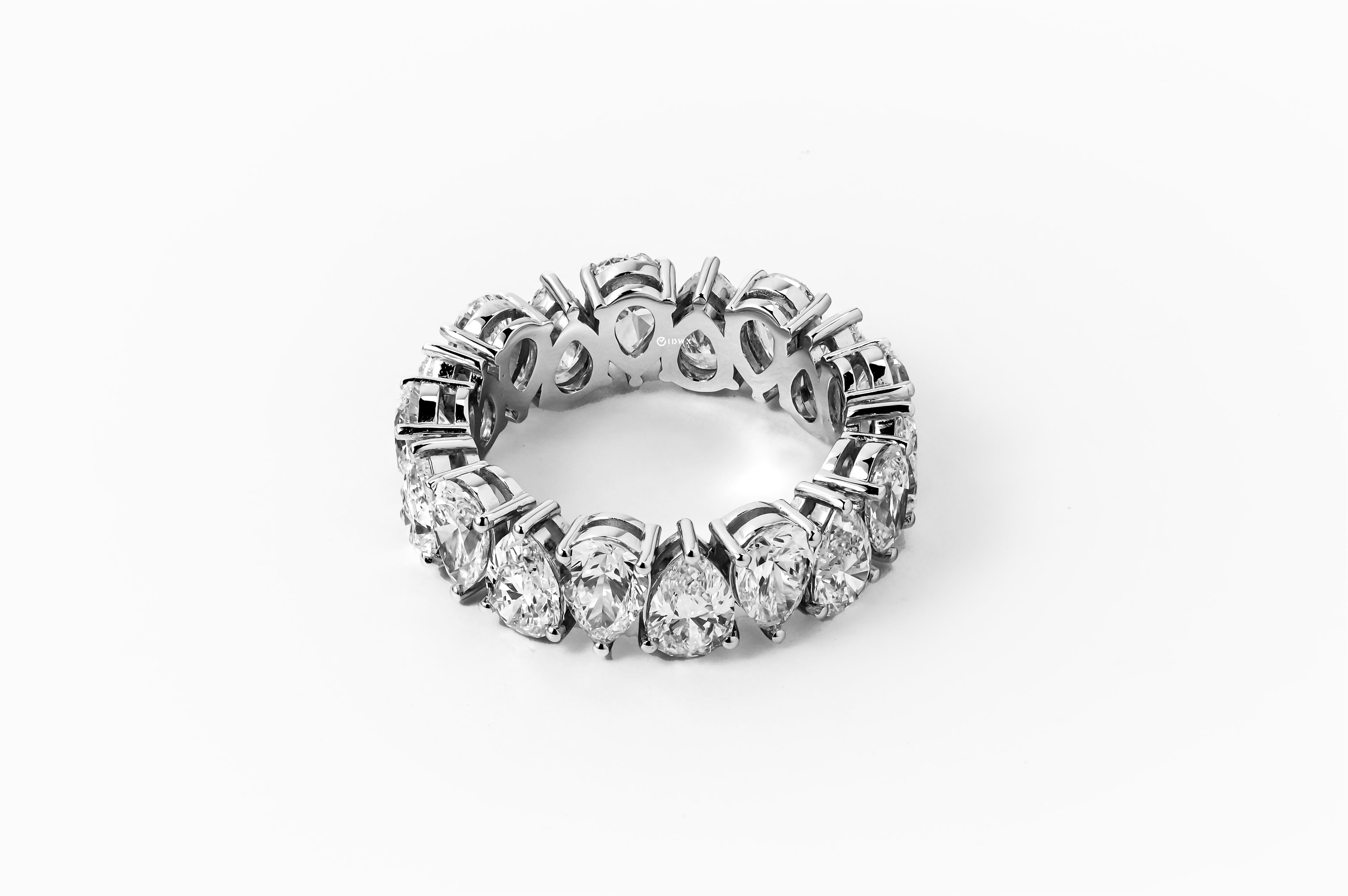 8CT PEAR BRILLIANT WHITEGOLD ETERNITY RING