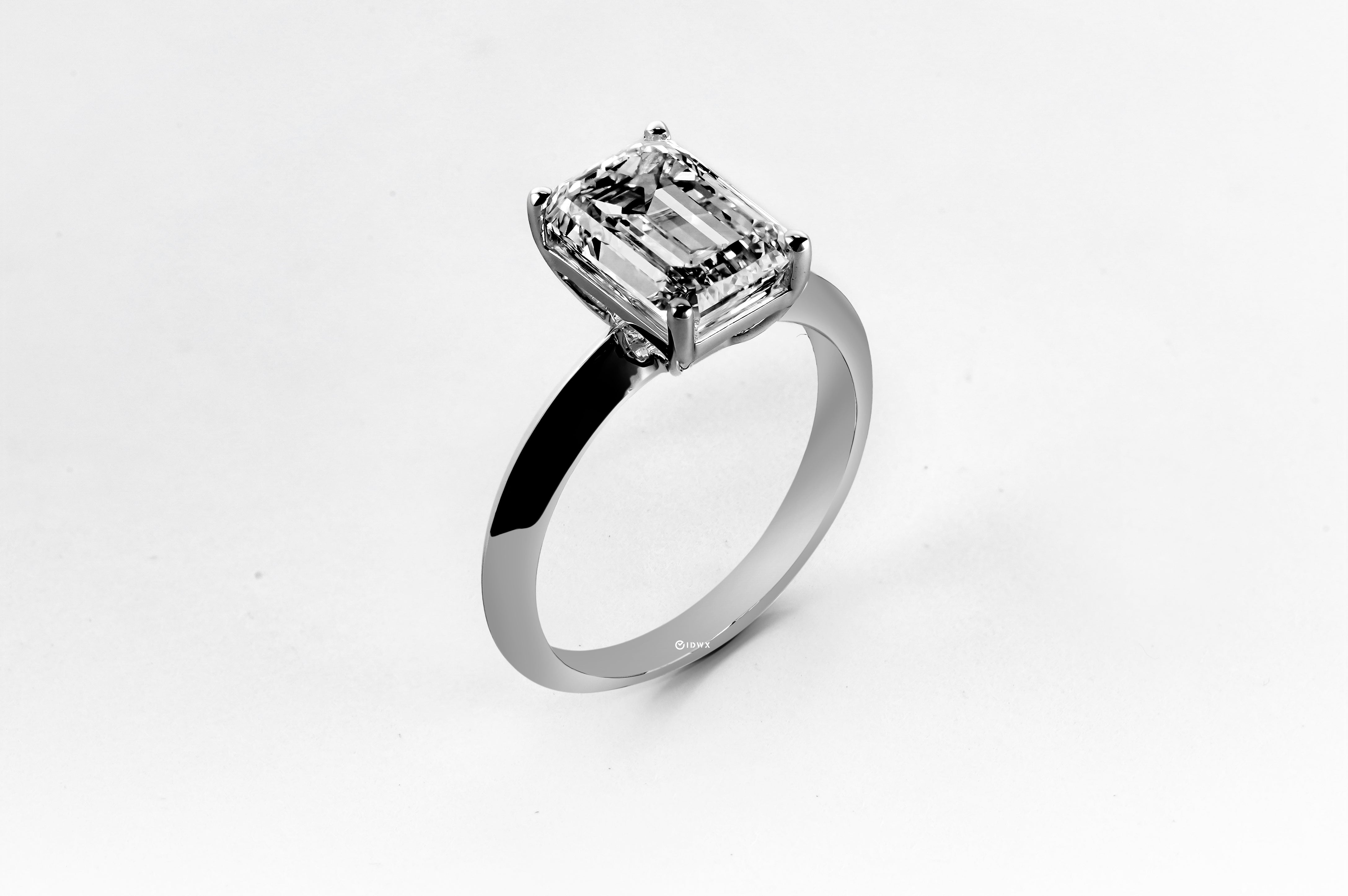 2CT EMERALD CUT SOLITAIRE RING