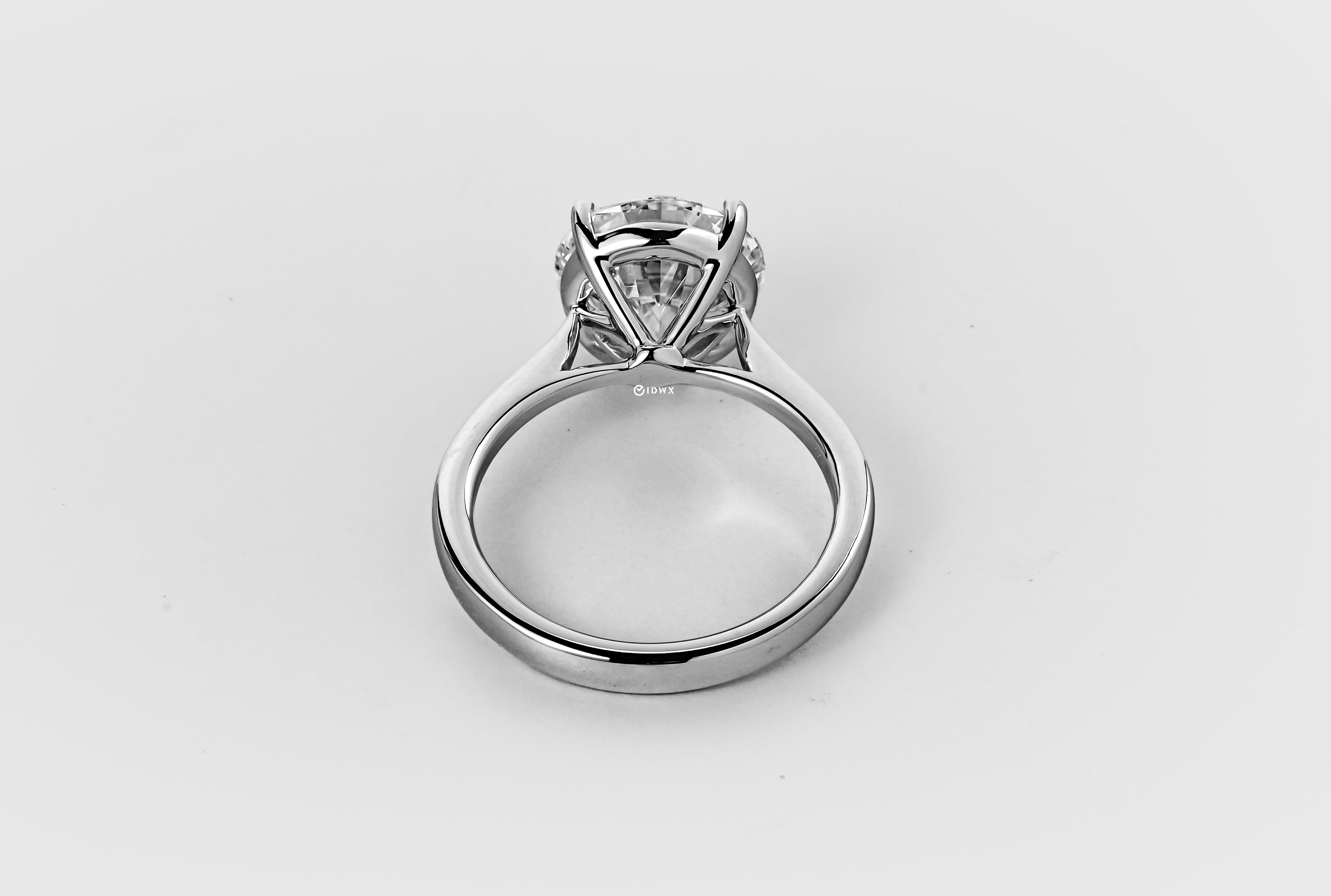 3CT ROUND BRILLIANT SOLITAIRE RING