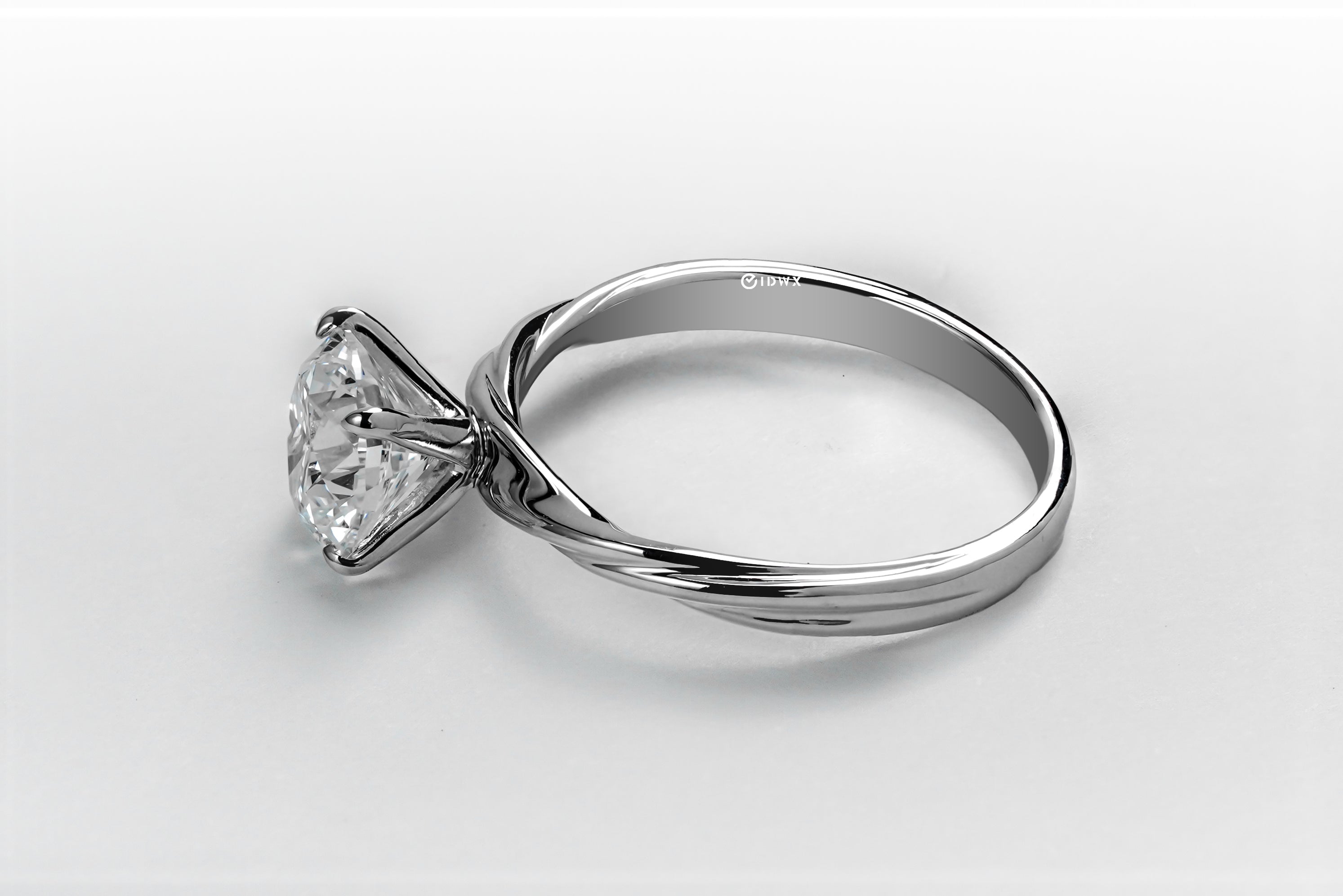 1.5CT ROUND BRILLIANT SOLITAIRE RING