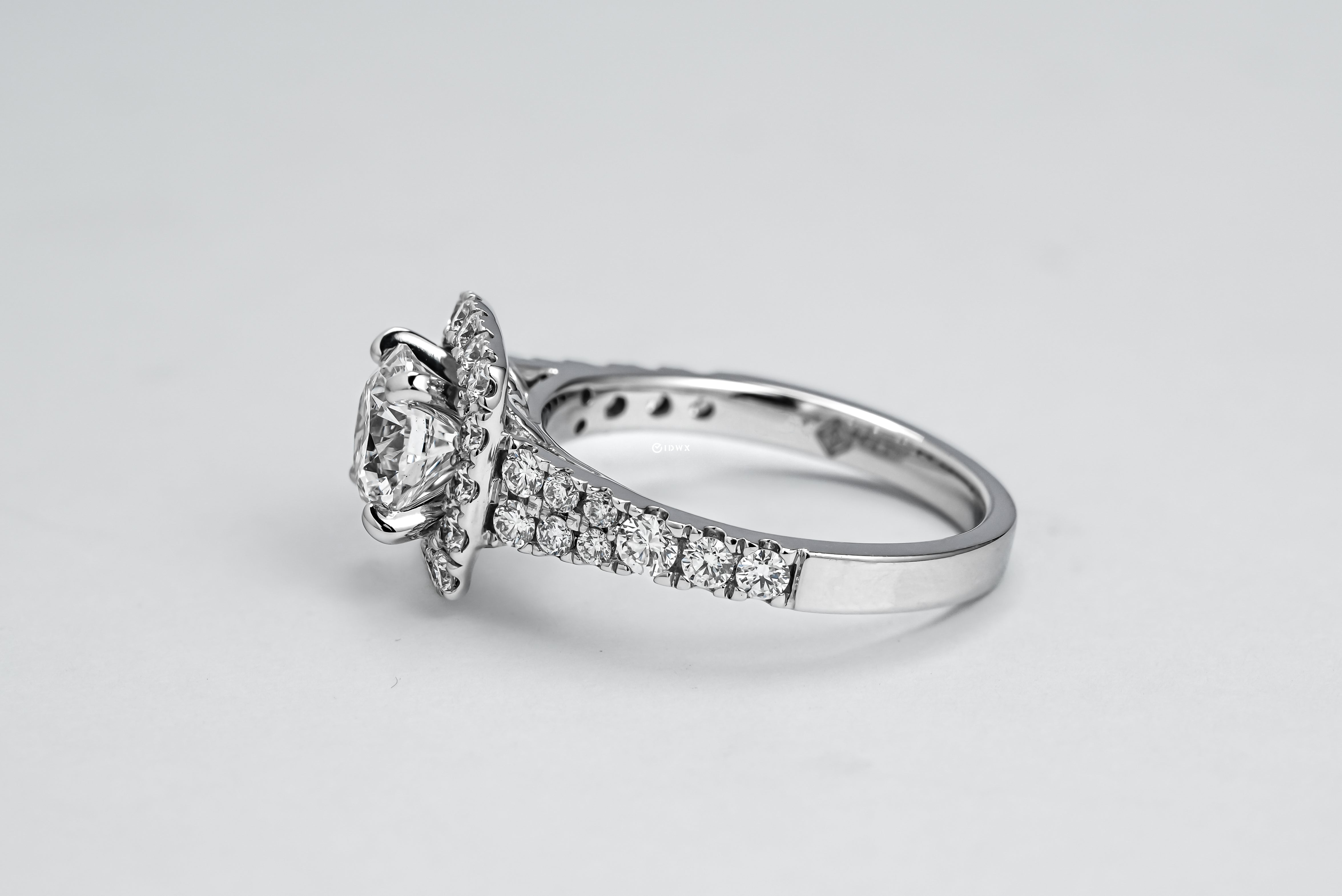 1.25CT ROUND BRILLIANT CUSHION HALO RUTH RING