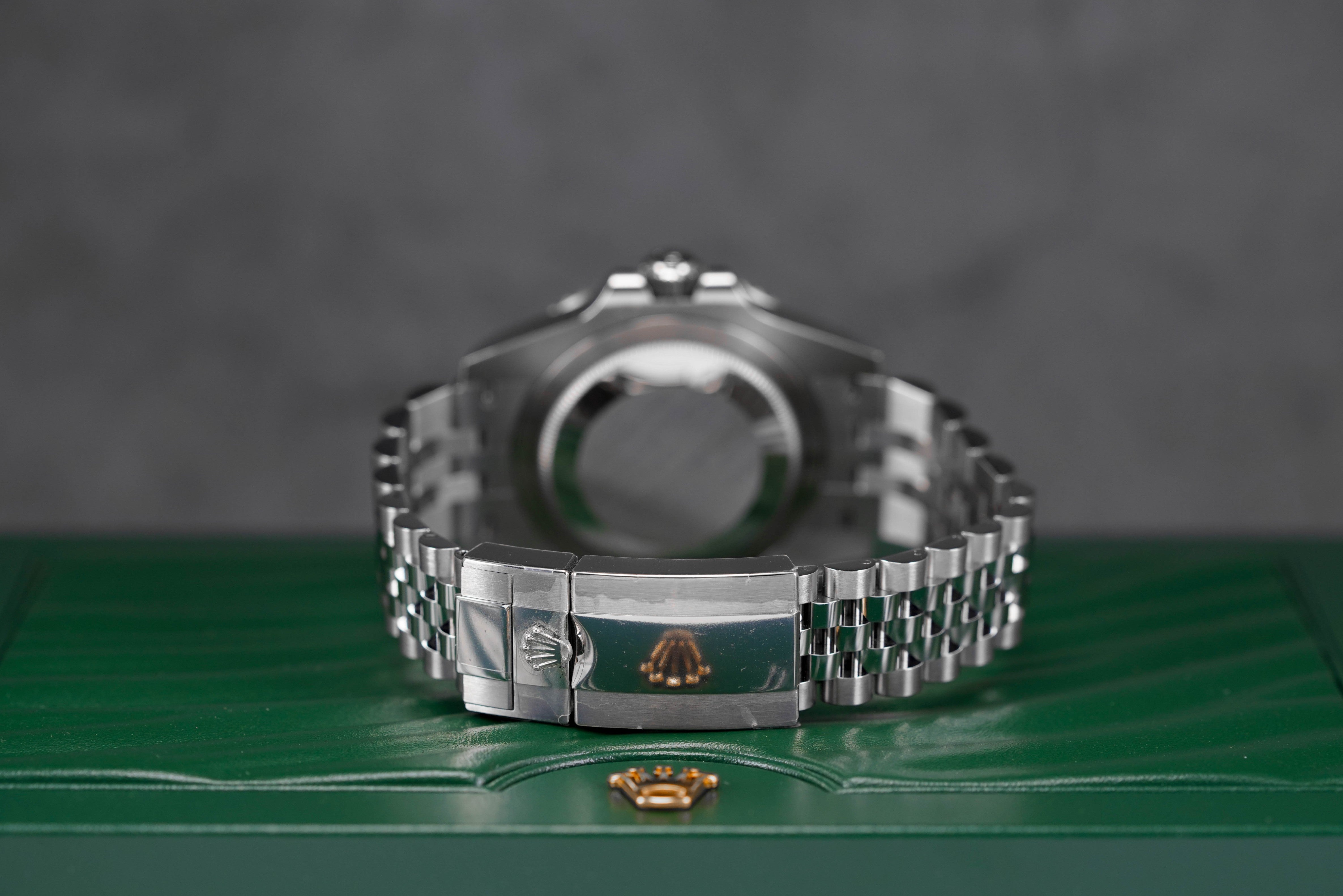 GMT MASTER-II BATGIRL (2022)