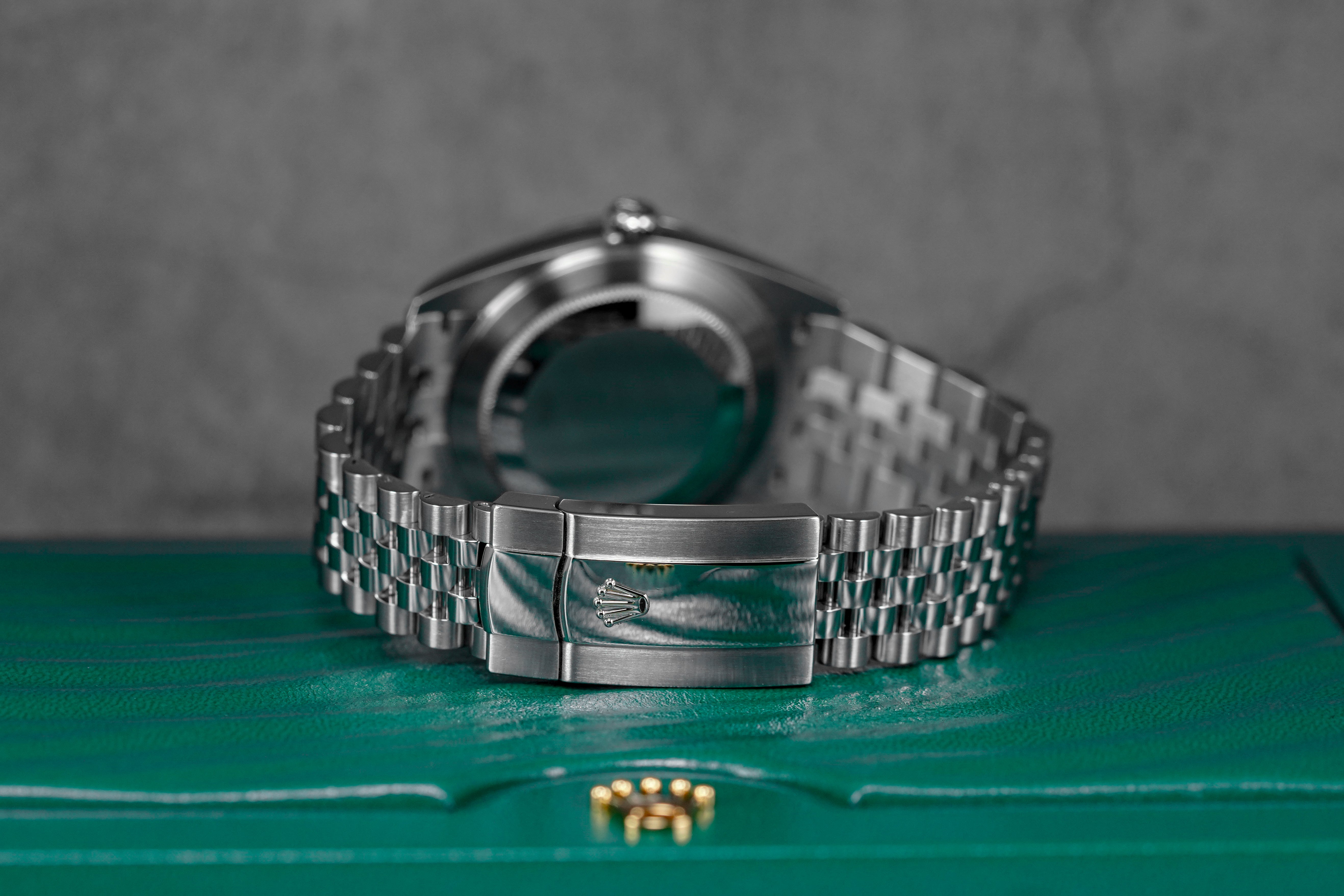 Harga Rolex Datejust 41 Black Diamond Indonesia