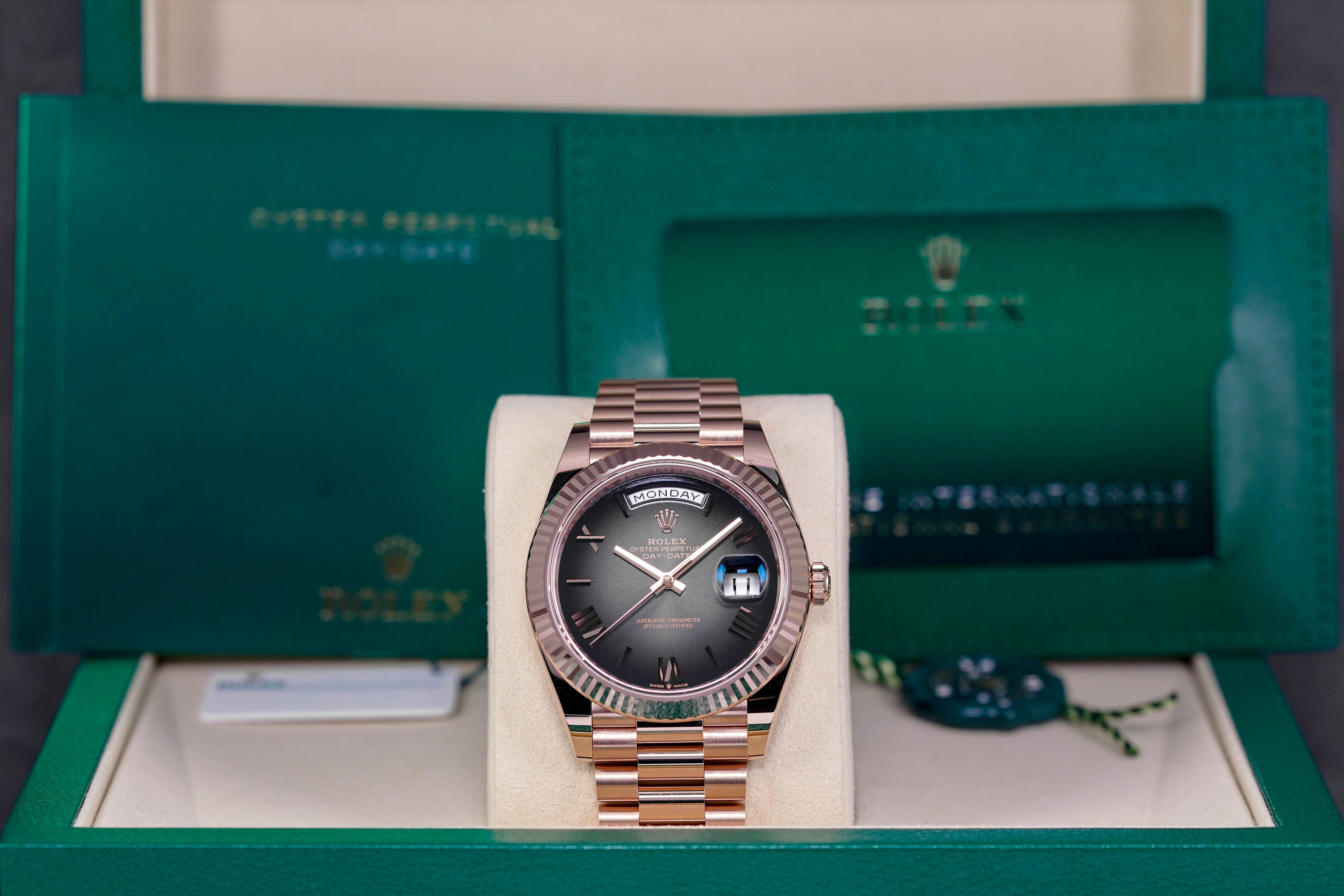 Harga Rolex Daydate 40mm Rosegold Slate Ombre Indonesia Terbaru
