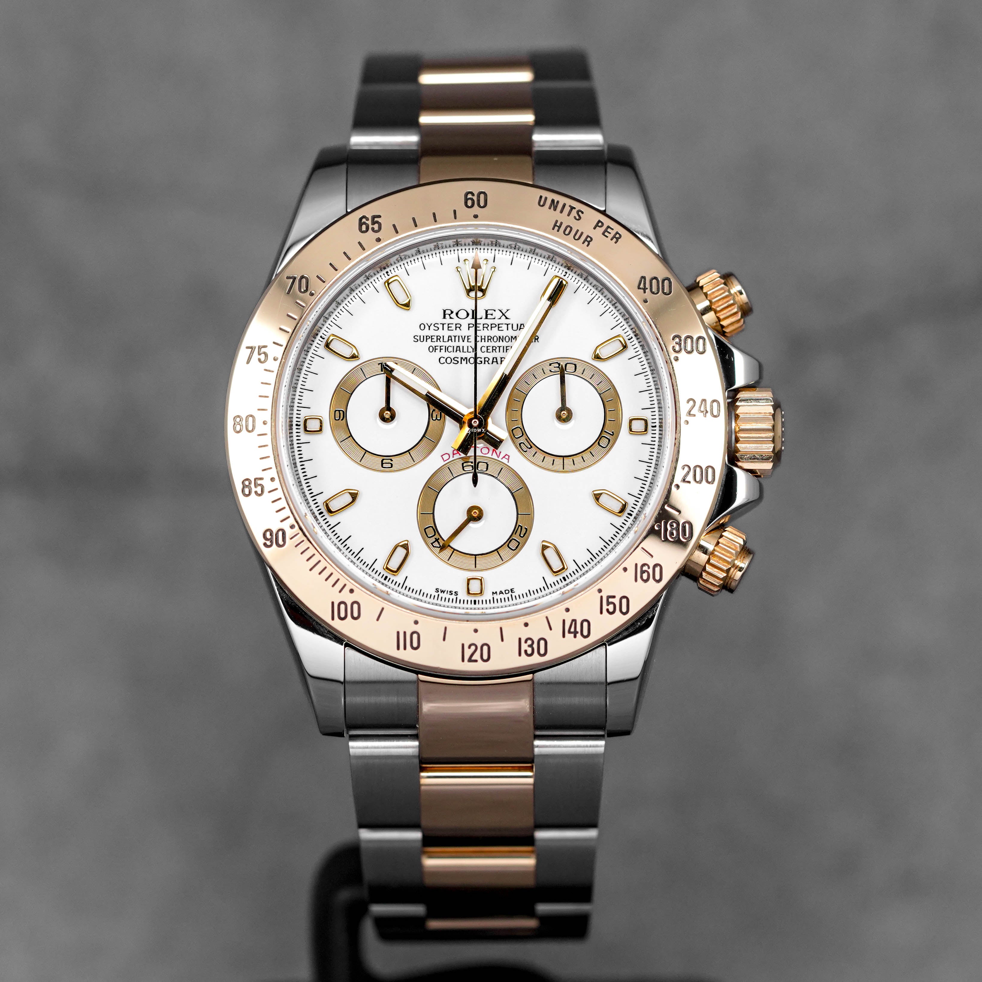 Two Tone Steel Daytona White Face ROLEX DAYTONA TWOTONE YELLOWGOLD