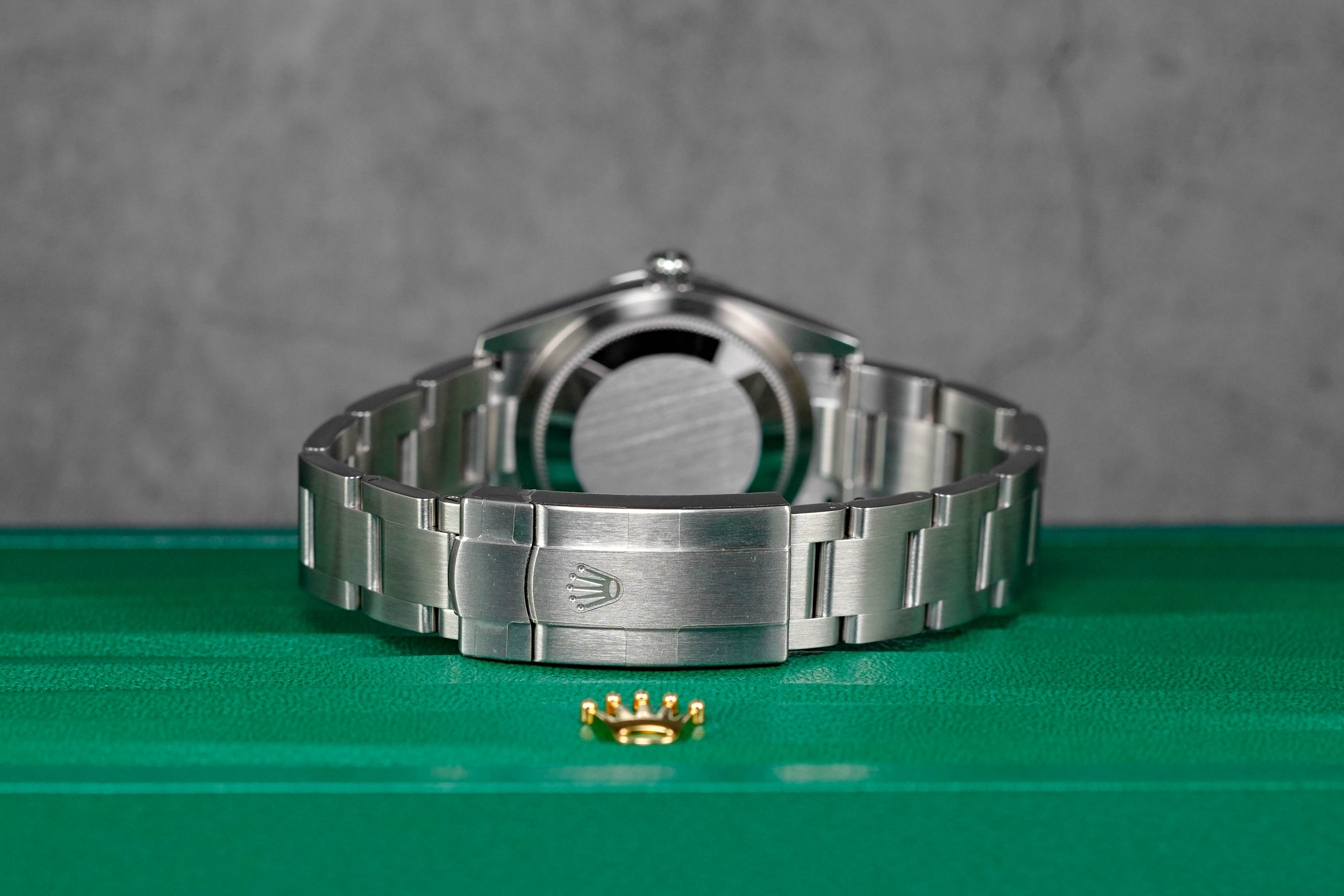 Harga Rolex Oyster Perpetual 34 Pistachio Indonesia