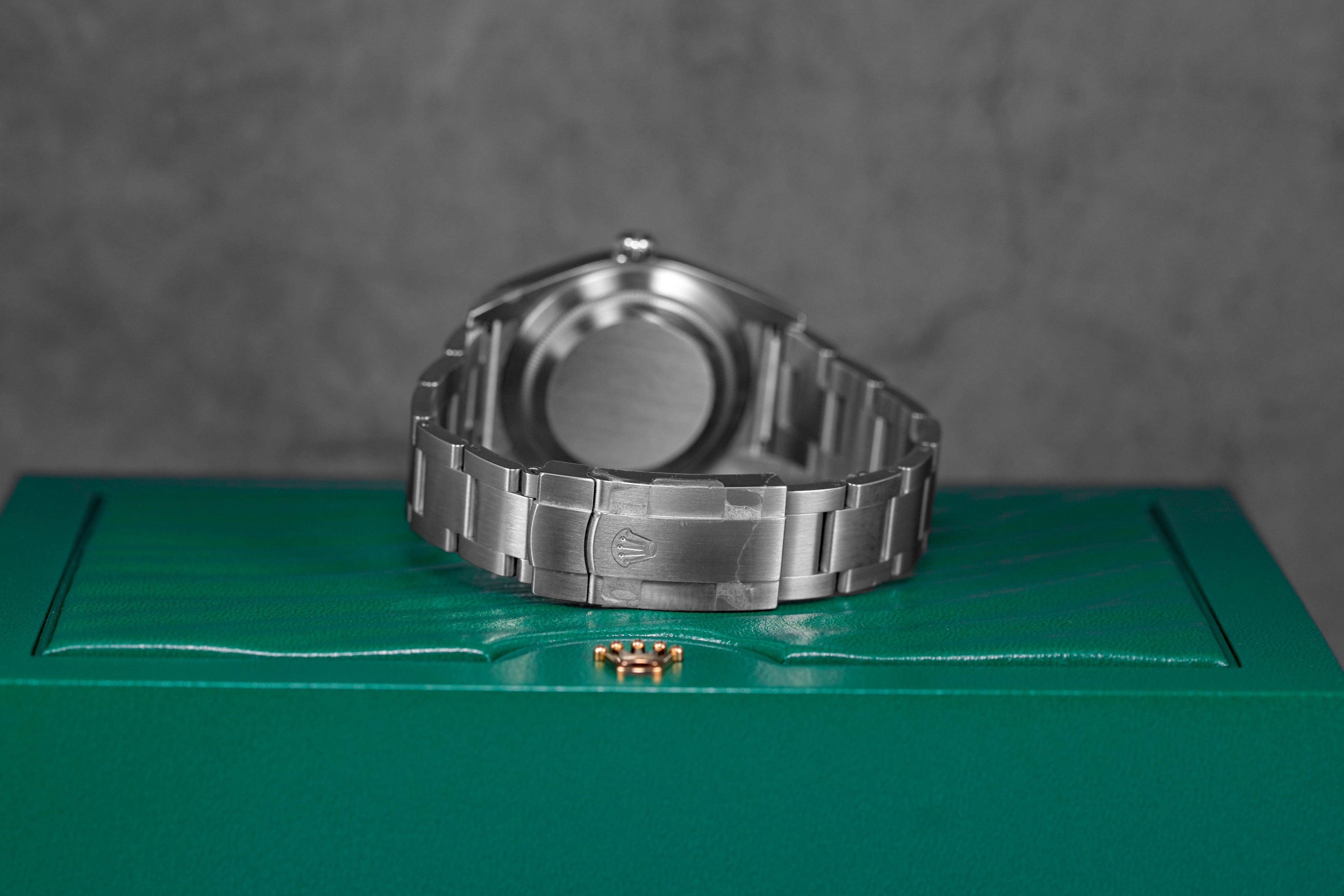 Harga Rolex Oyster Perpetual 39 Rhodium Indonesia