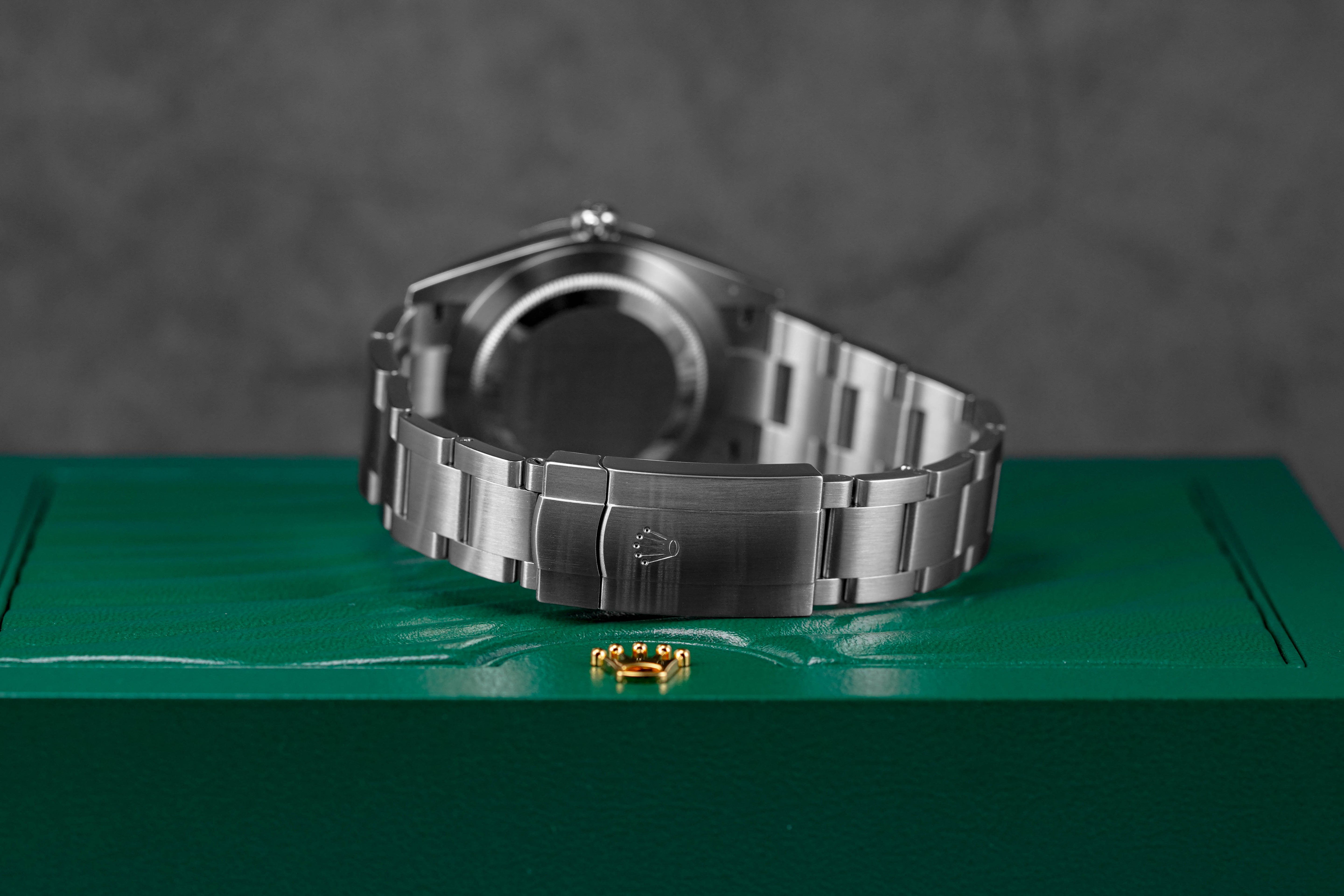 Harga Rolex Oyster Perpetual 41 Green Indonesia