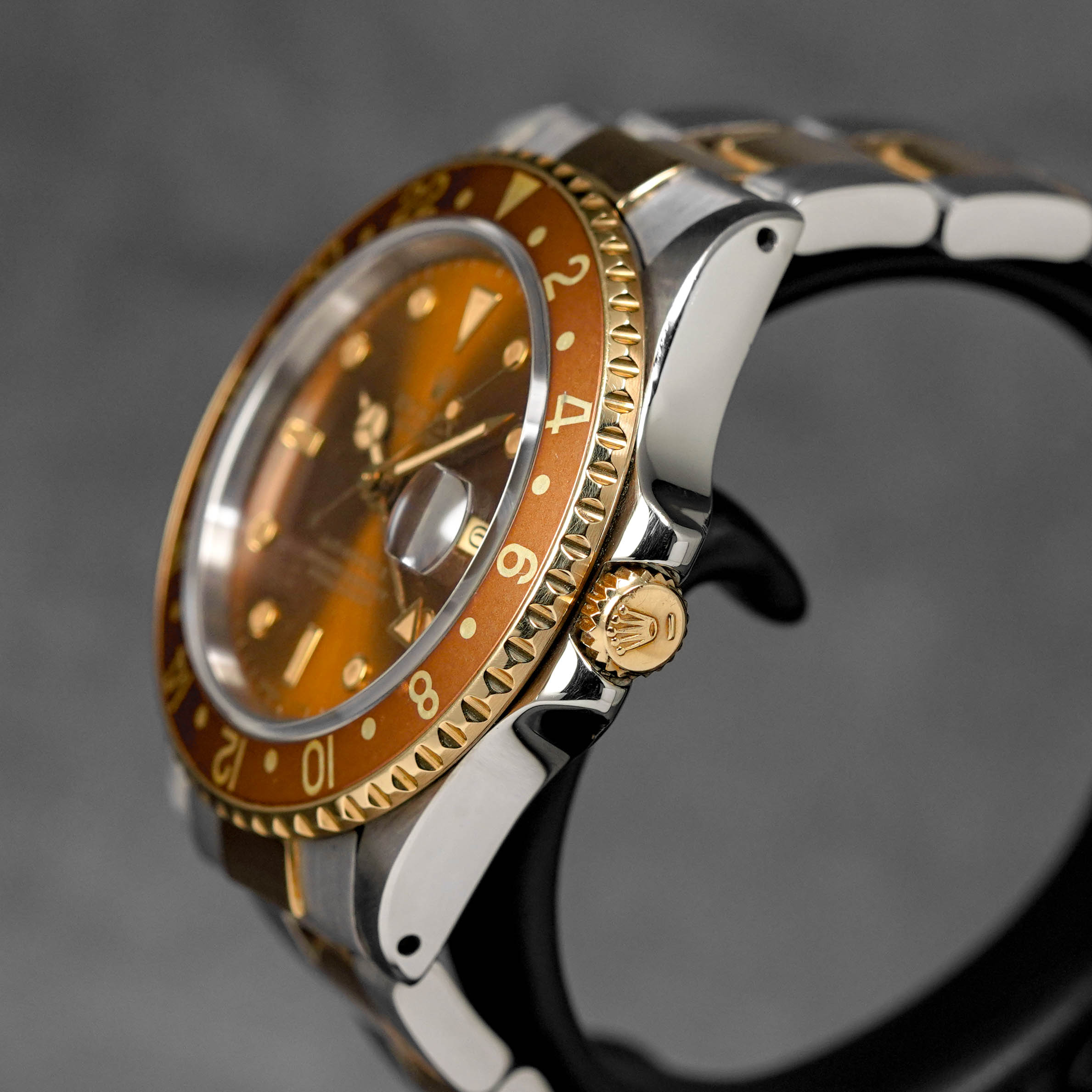 ROLEX GMT MASTER-II 16713 ROOTBEER 'TIGER EYE' TWOTONE YELLOWGOLD