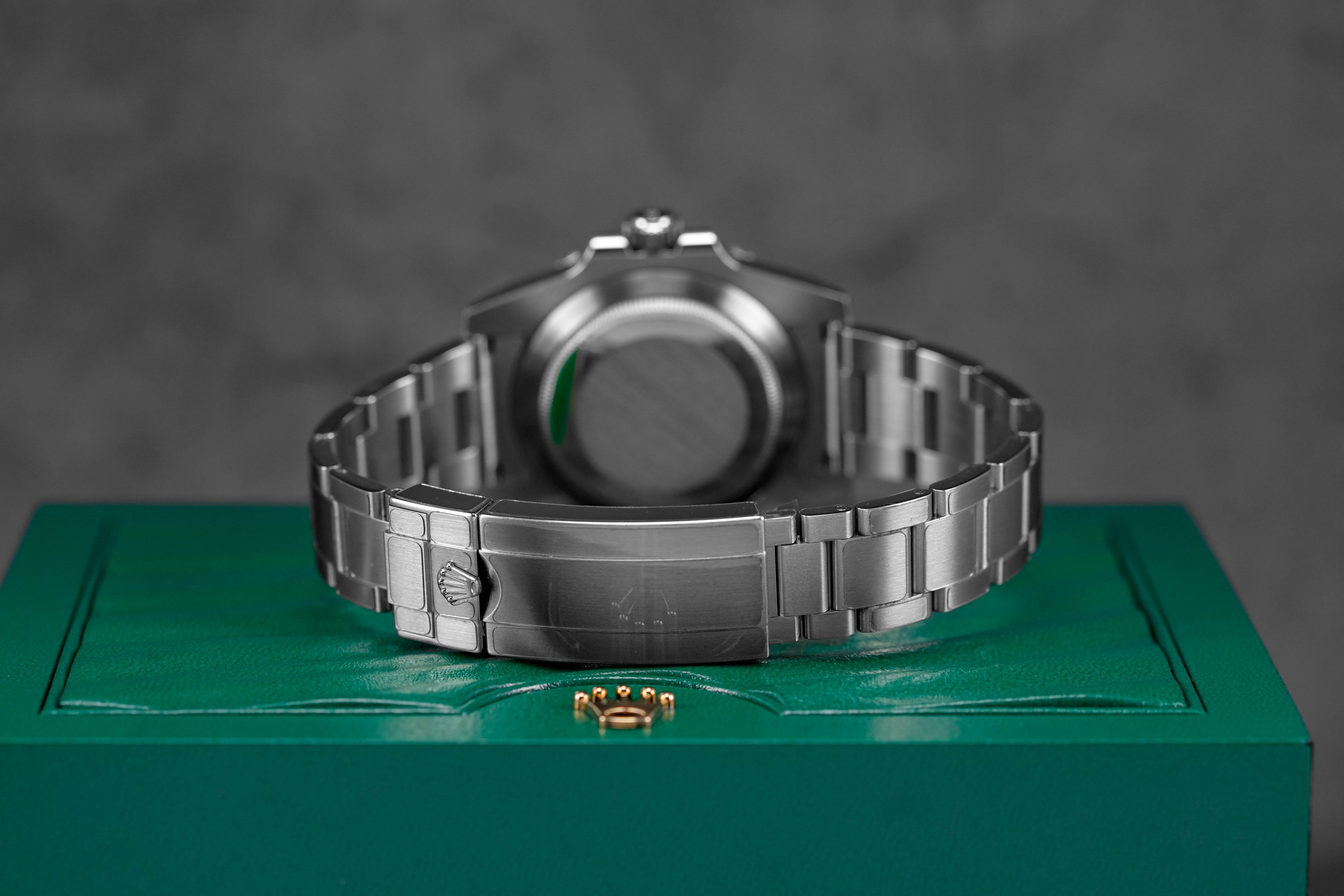 Harga Rolex Submariner Date Hulk Indonesia