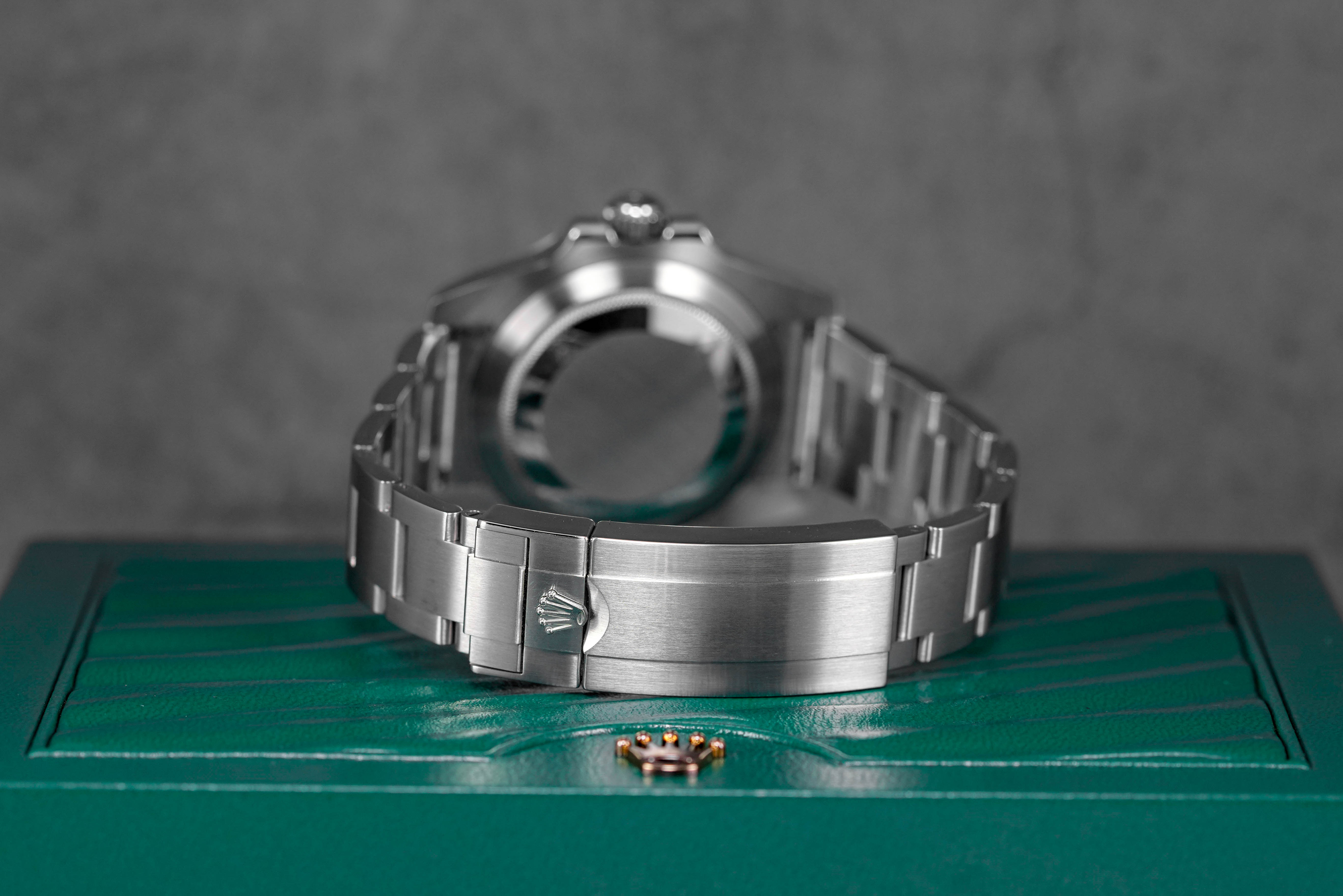 Harga Rolex Submariner Date Indonesia