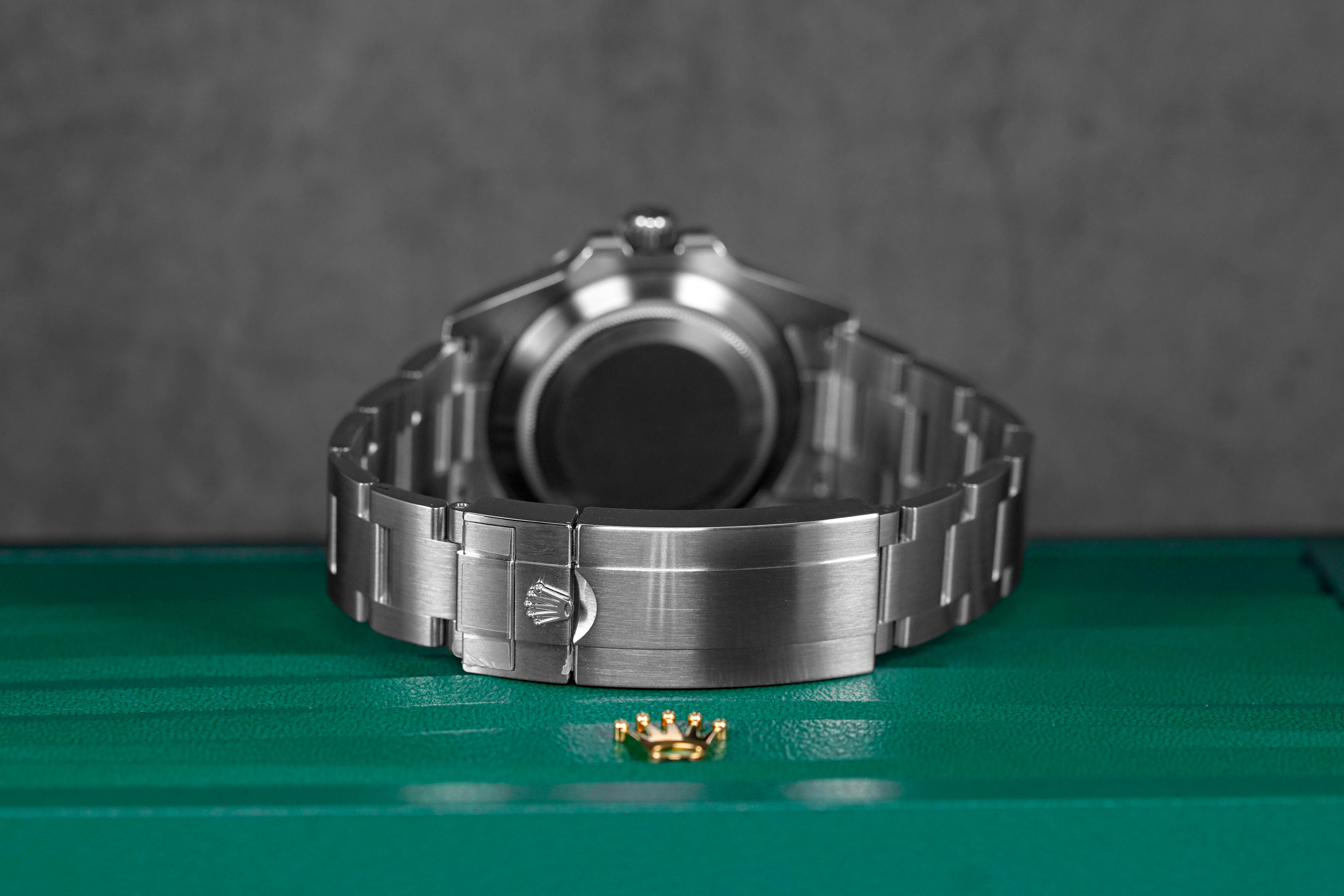Harga Rolex Submariner Date Indonesia