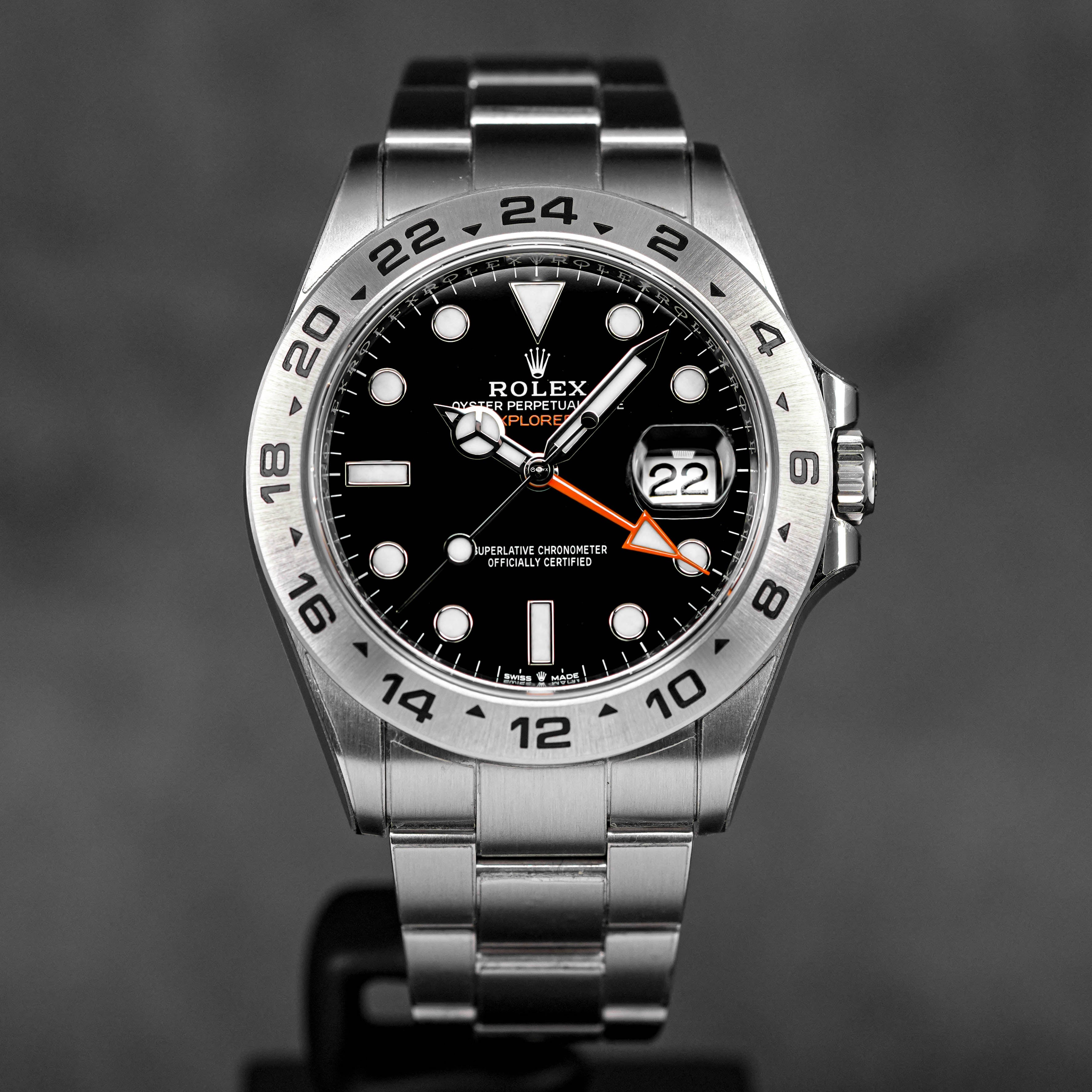 Explorer 2 black clearance face