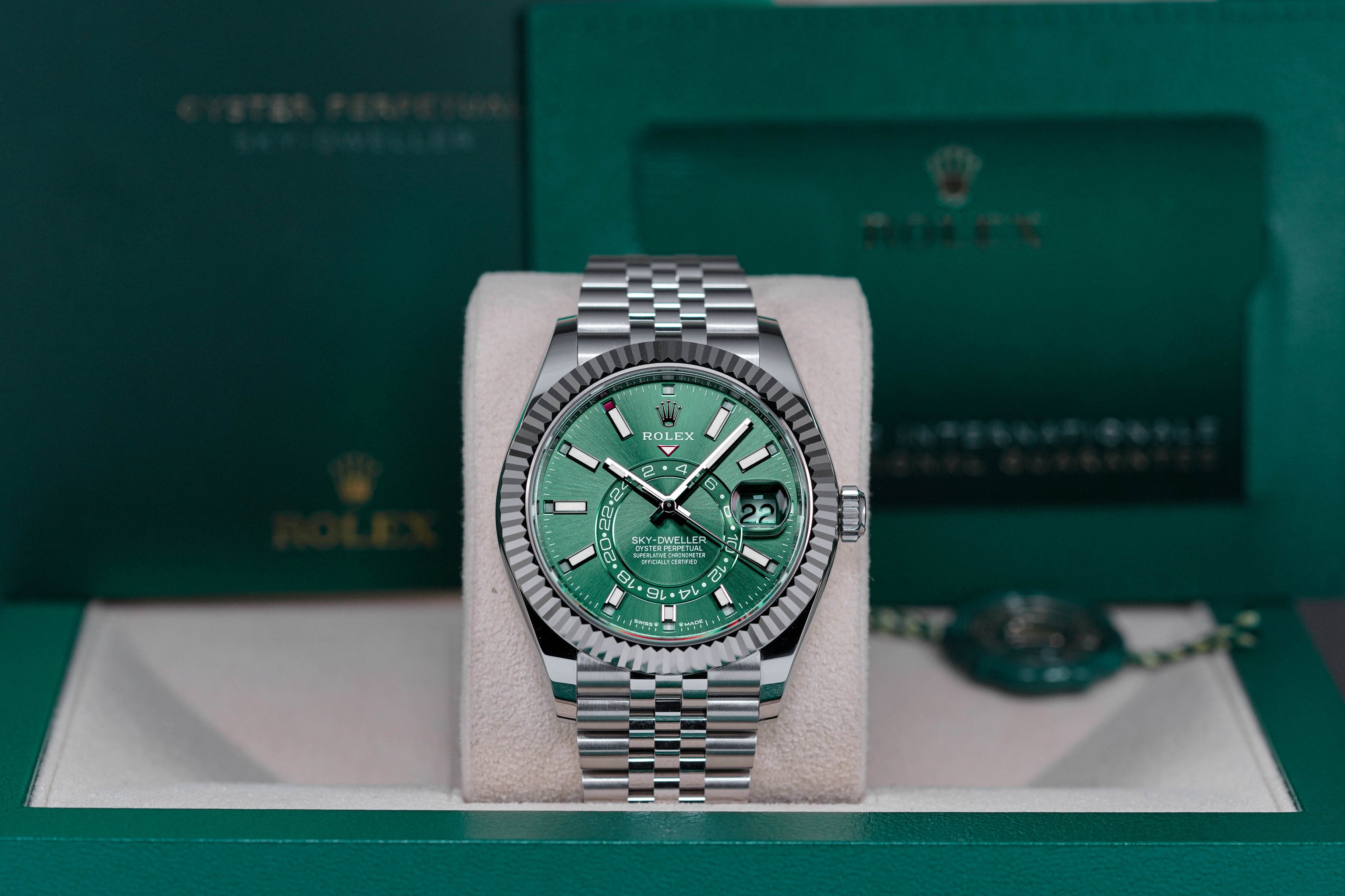 SKY DWELLER MINT GREEN JUBILEE (2023)