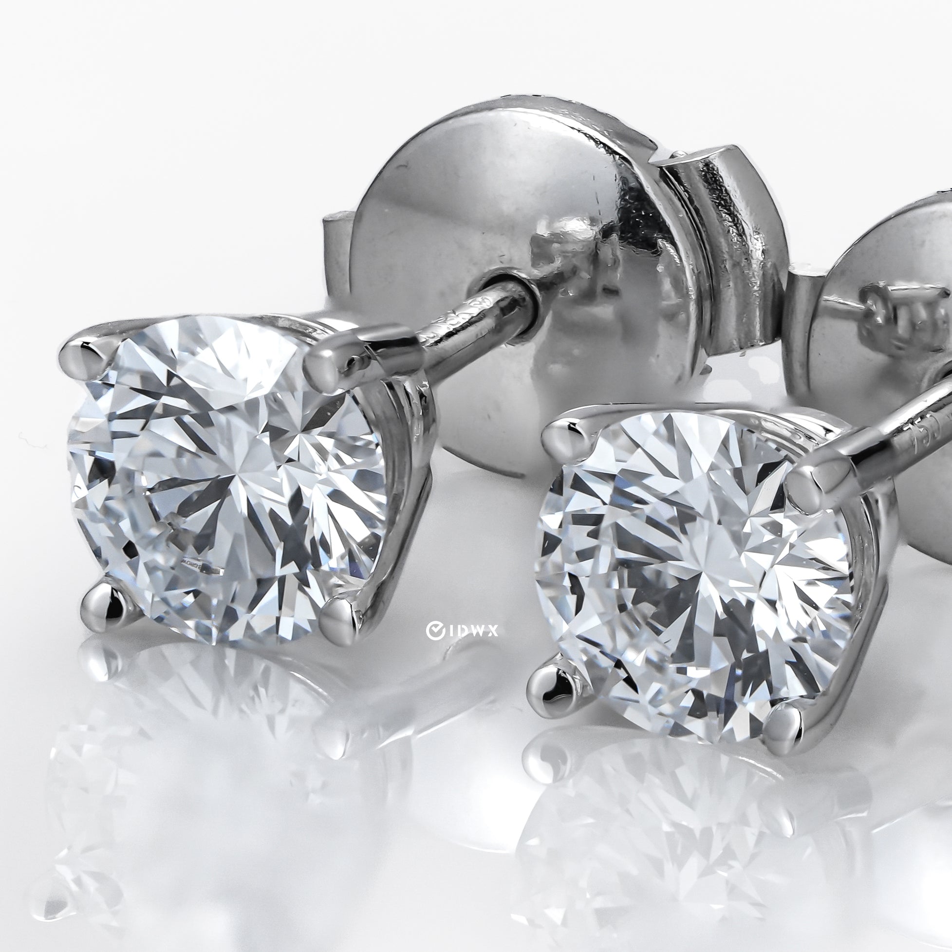 0.99CT ROUND BRILLIANT STUD WHITEGOLD EARRINGS