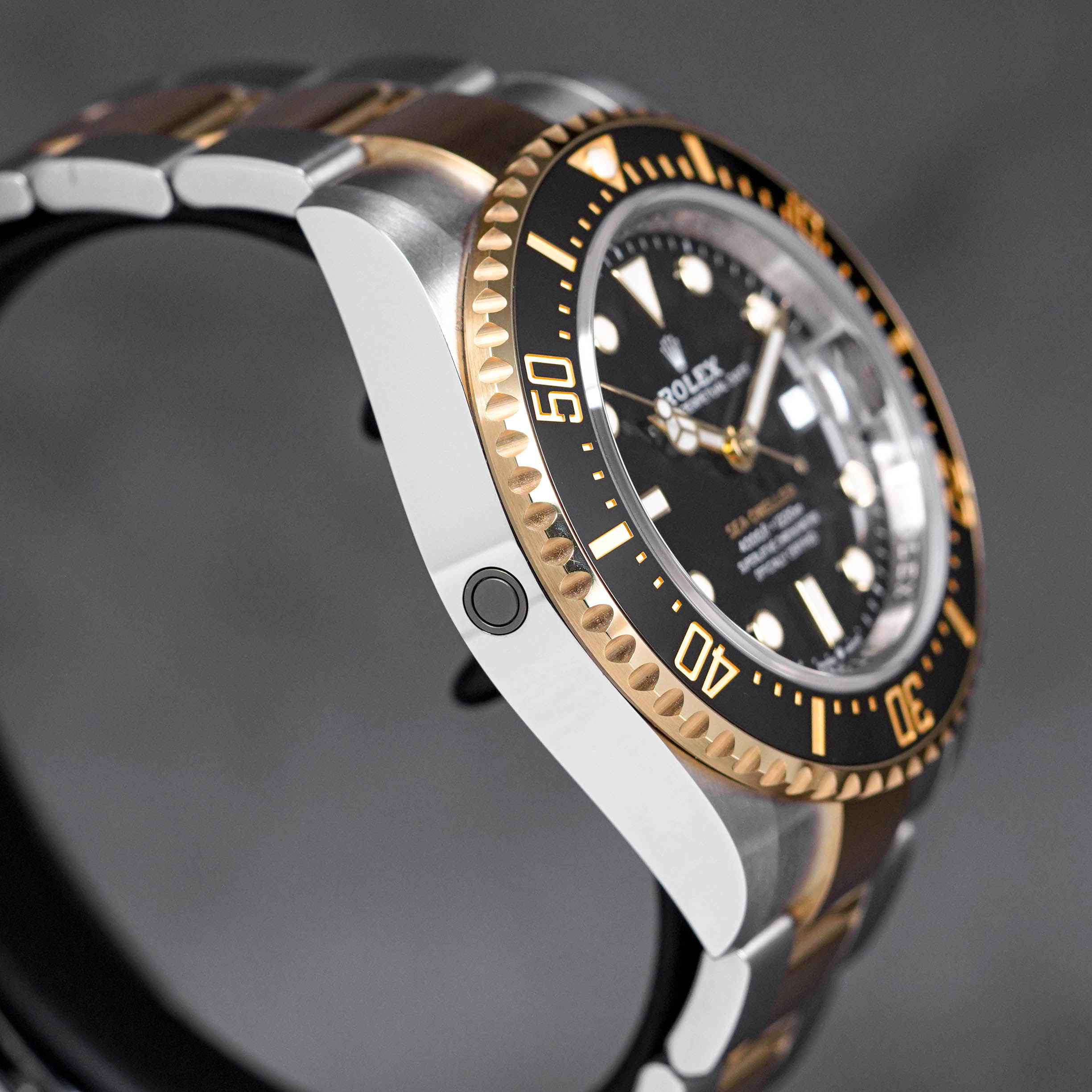 SEA-DWELLER 43MM TWOTONE YELLOWGOLD BLACK DIAL (2023)