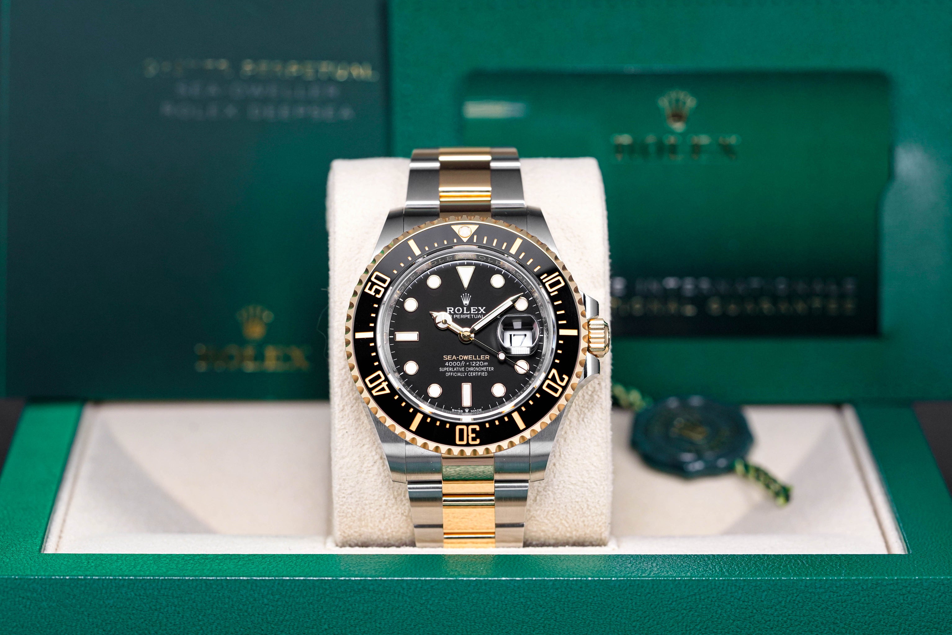 SEA-DWELLER 43MM TWOTONE YELLOWGOLD BLACK DIAL (2023)