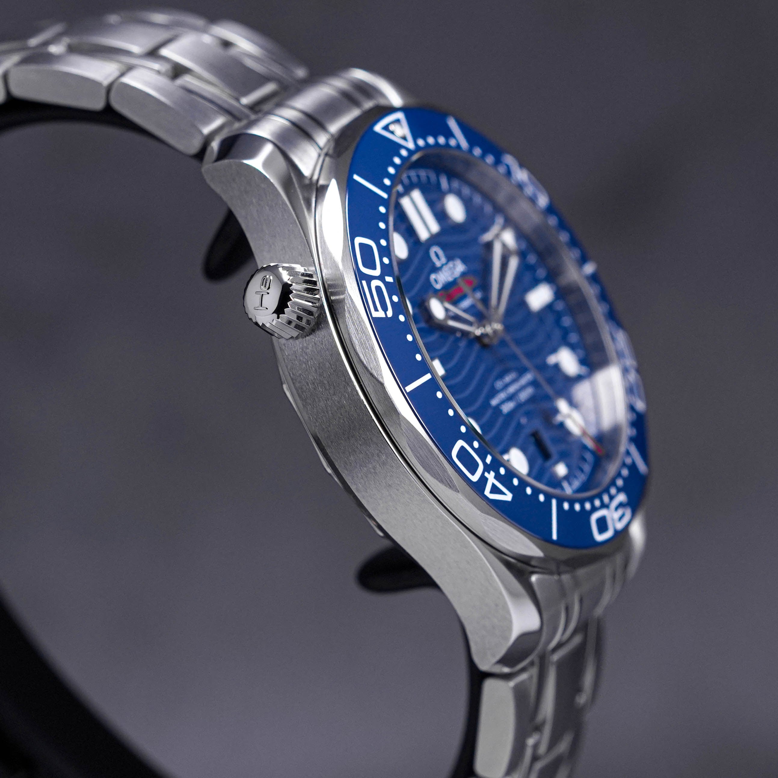 SEAMASTER DIVER 300 BLUE DIAL (2022)