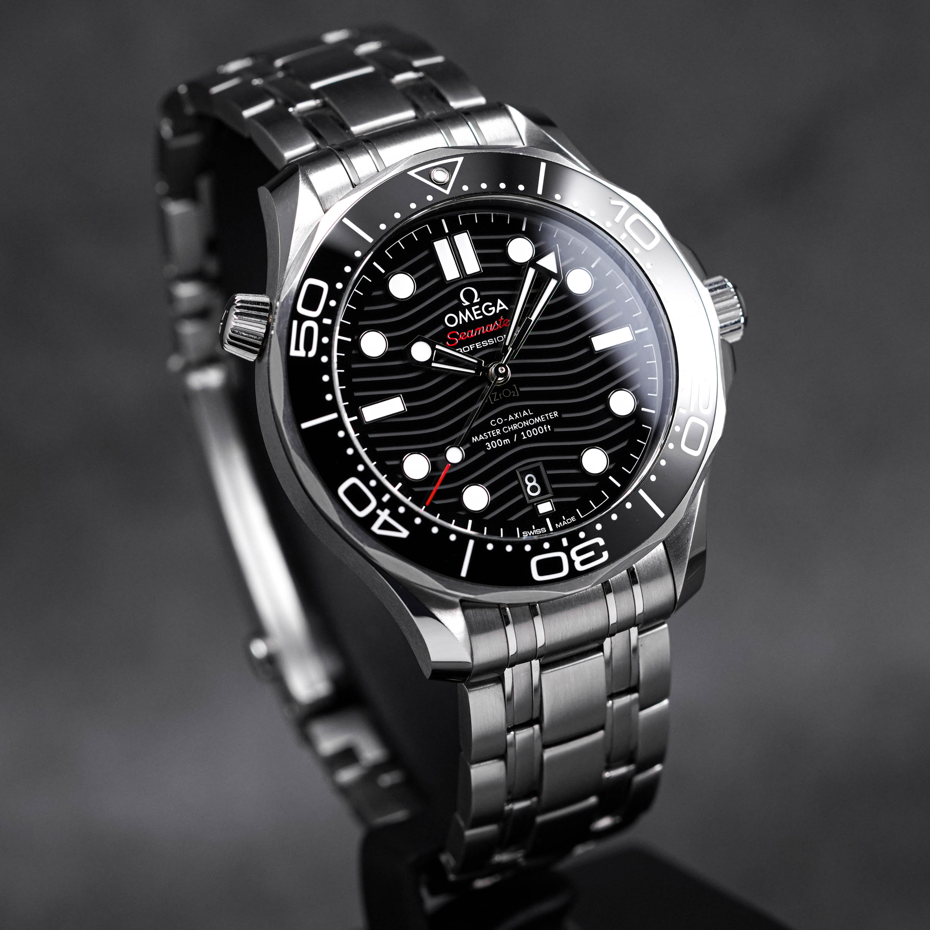 SEAMASTER DIVER 300 BLACK DIAL (2022)