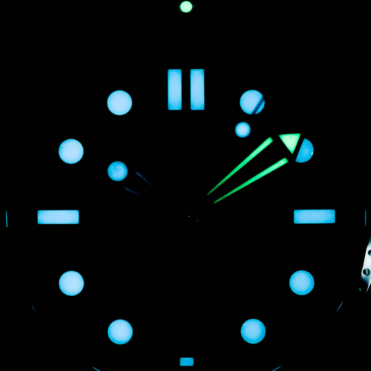 SEAMASTER DIVER 300 GREEN DIAL RUBBER STRAP (2023)