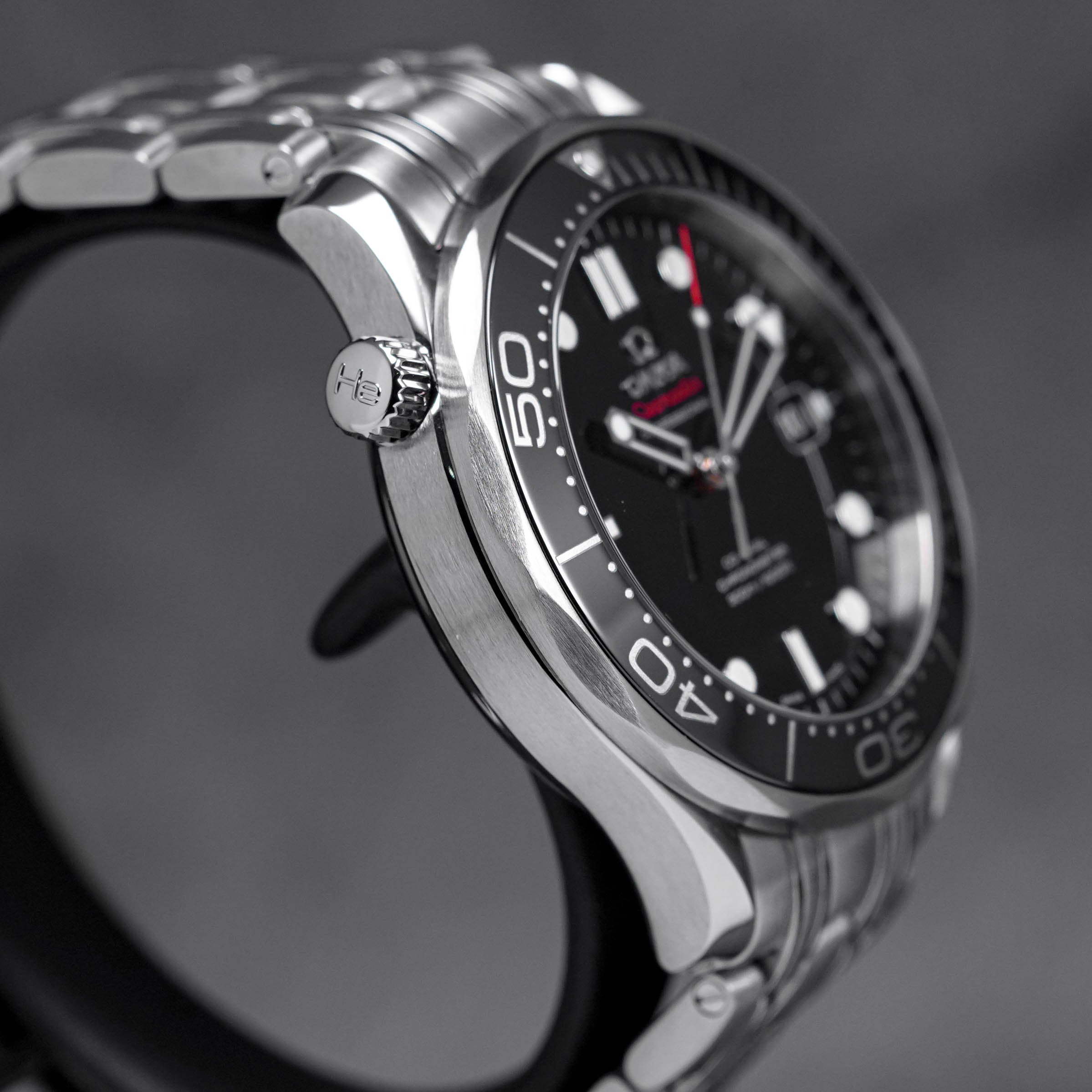 SEAMASTER DIVER 300 BLACK DIAL (2012)