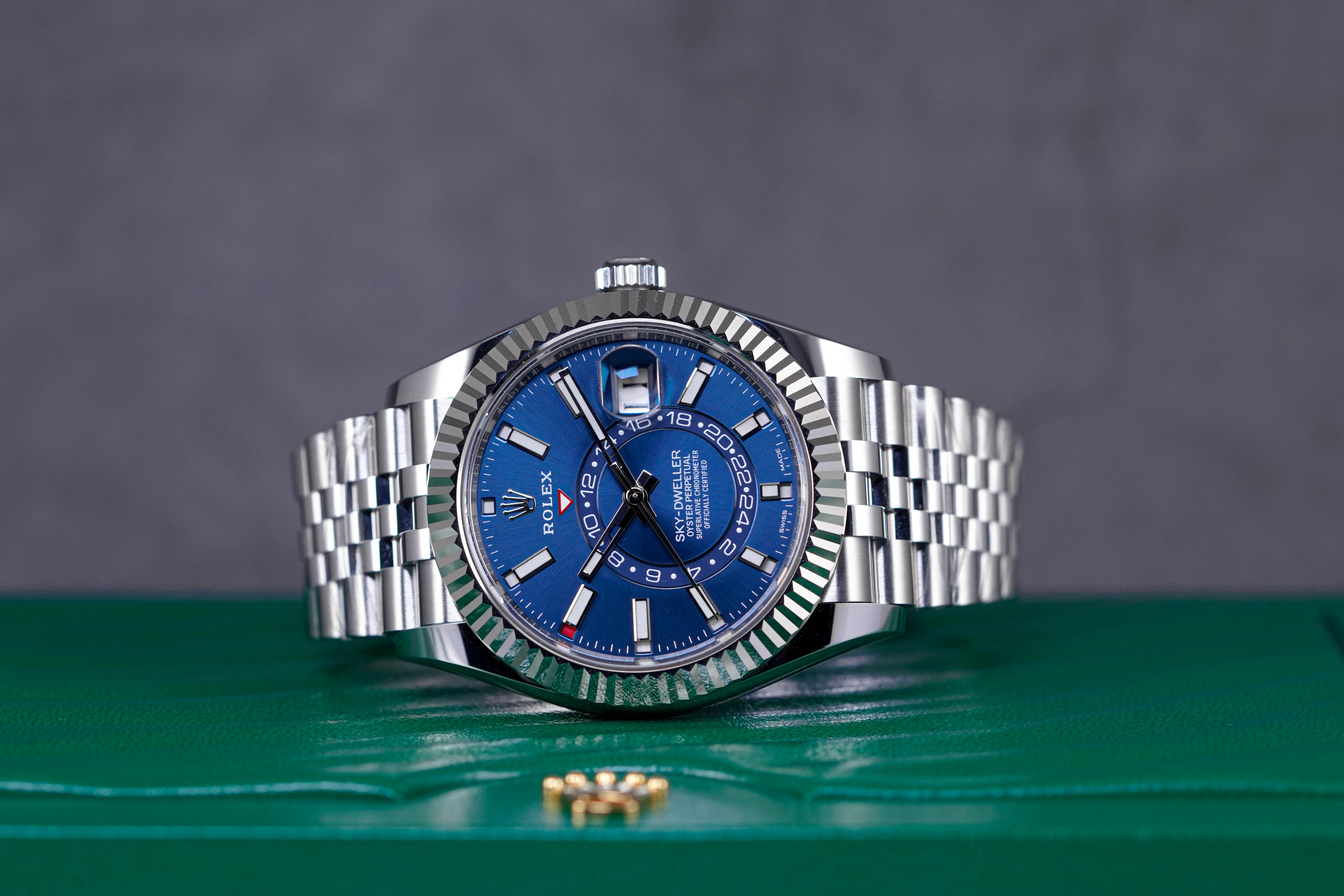 SKYDWELLER BLUE JUBILEE (2022)