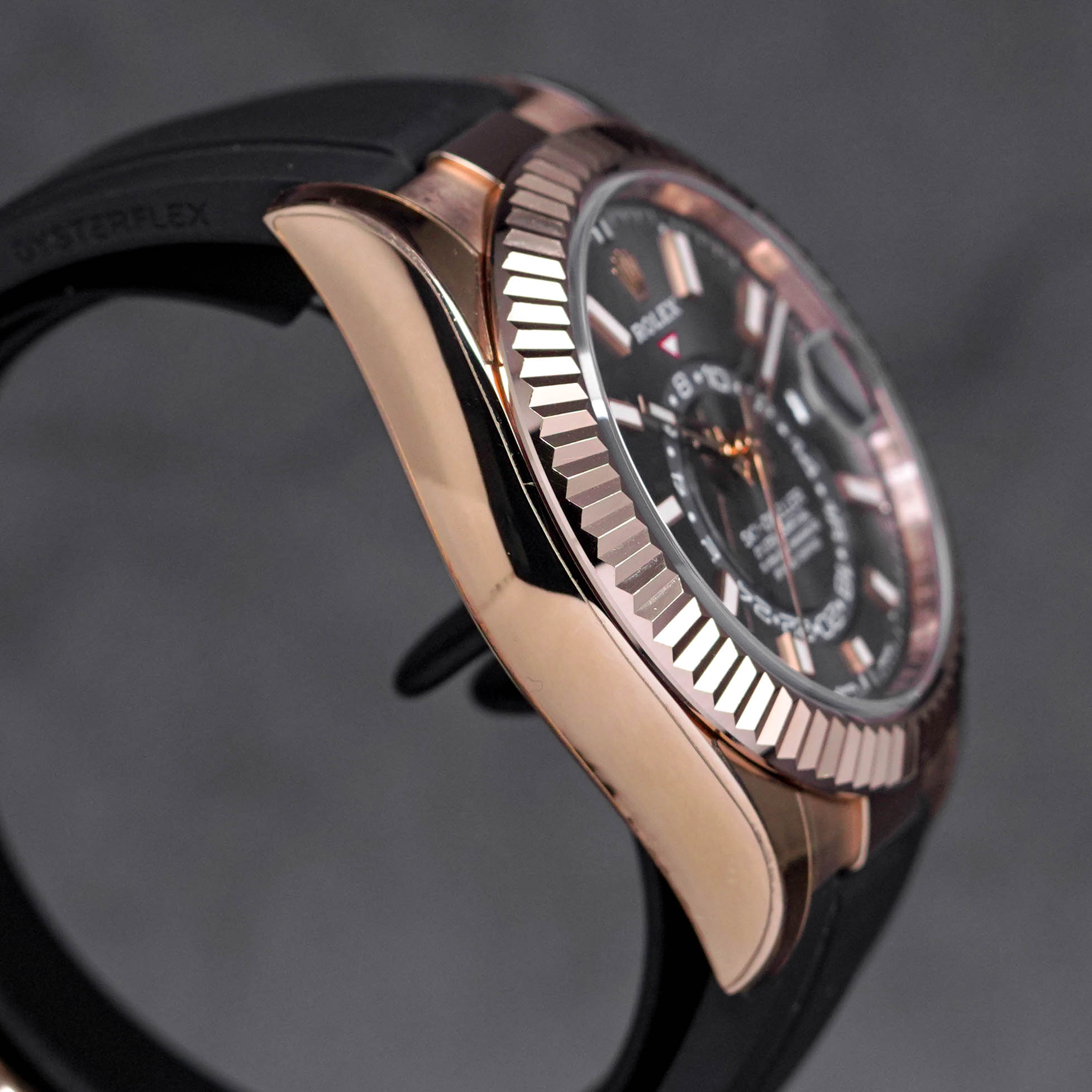 SKY-DWELLER OYSTERFLEX ROSEGOLD RHODIUM DIAL (2021)