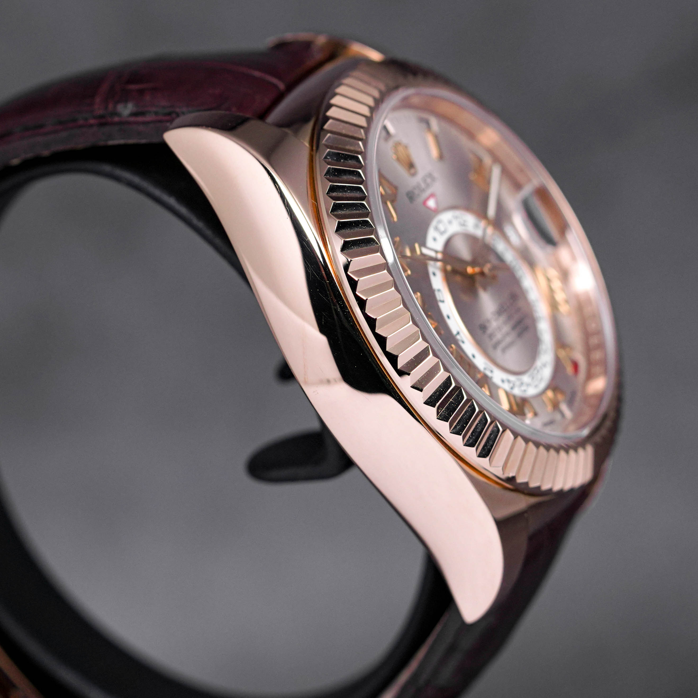 SKY-DWELLER ROSEGOLD SILVER SUNDUST ROMAN DIAL WITH BROWN LEATHER STRAP (2015)