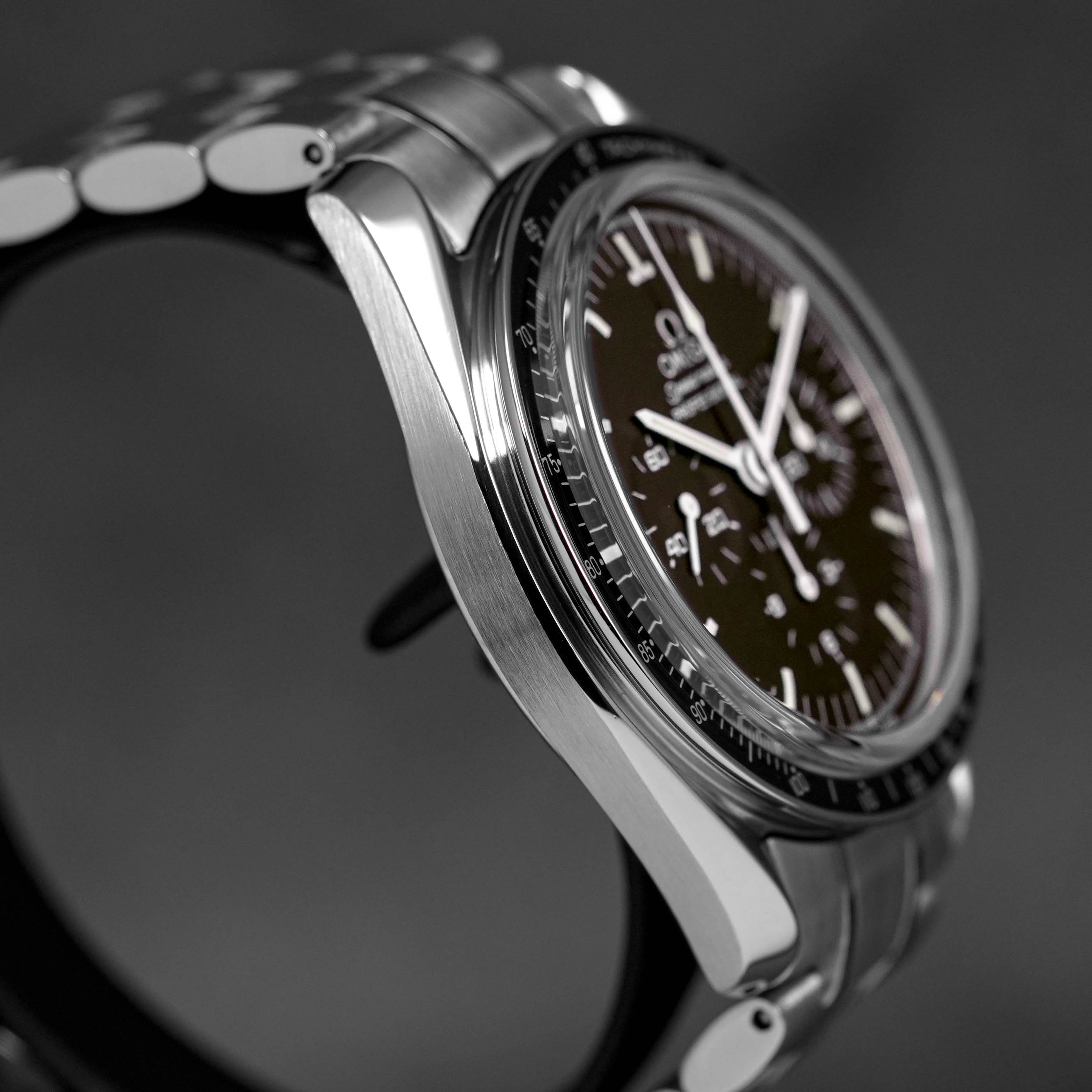 SPEEDMASTER MOONWATCH SAPPHIRE CHOCO DIAL (UNDATED)