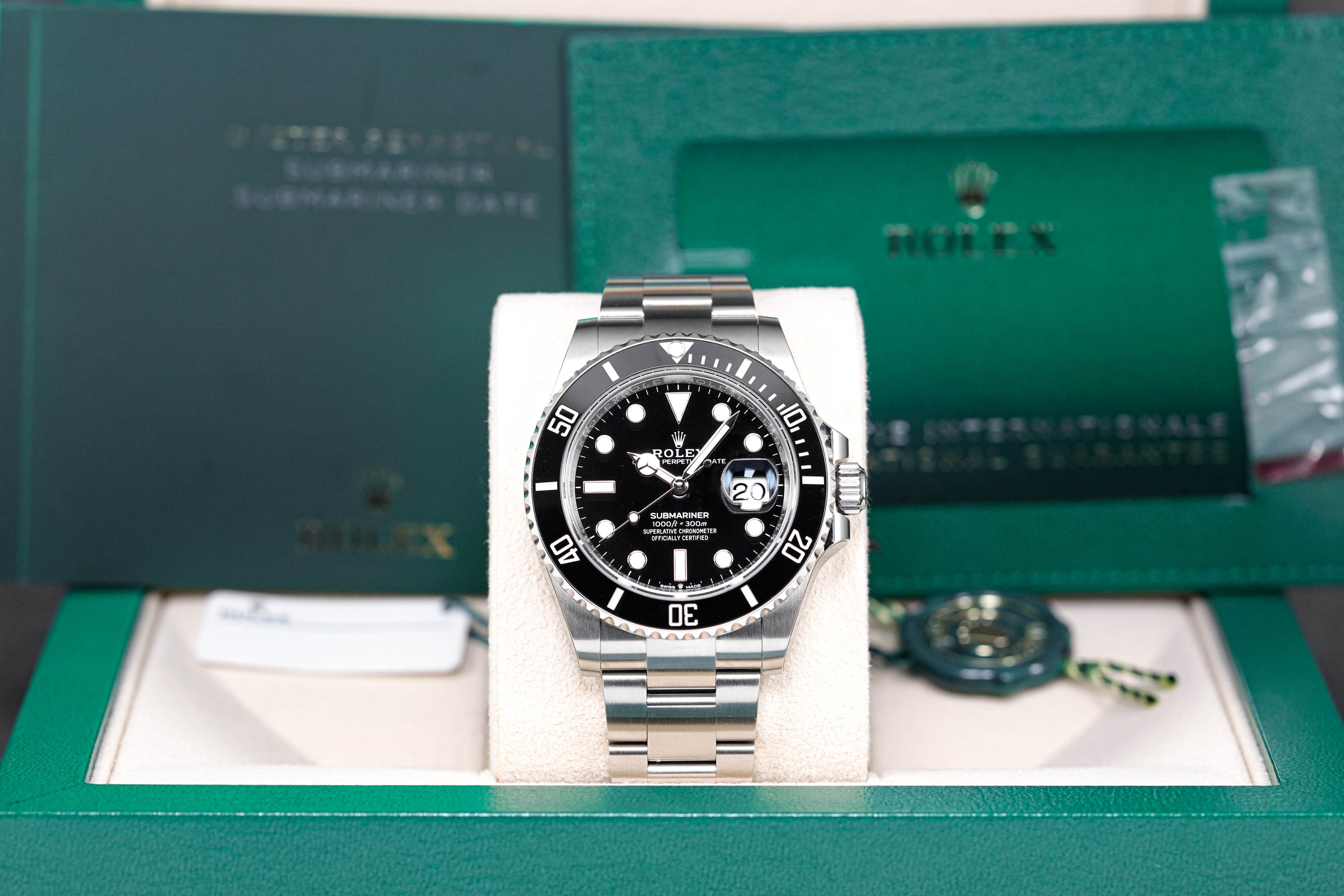 SUBMARINER DATE 41MM (2022)